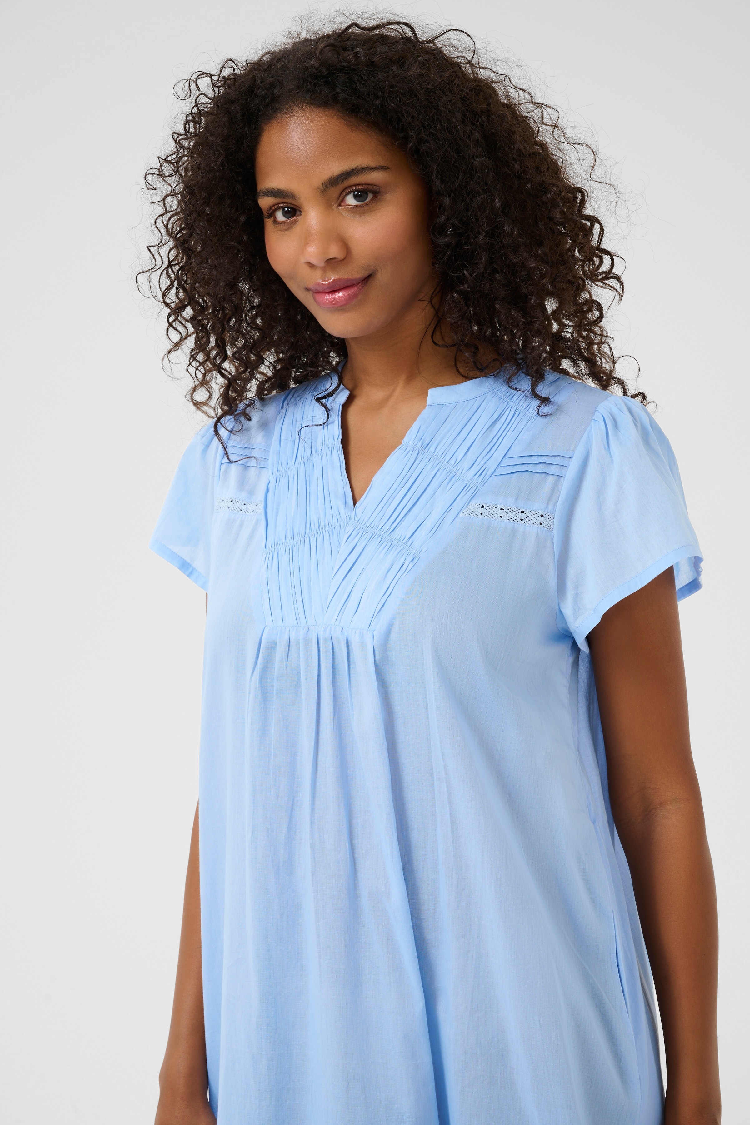 KAkarli Kjole LOOKBOOK DETAIL 10552464-153930