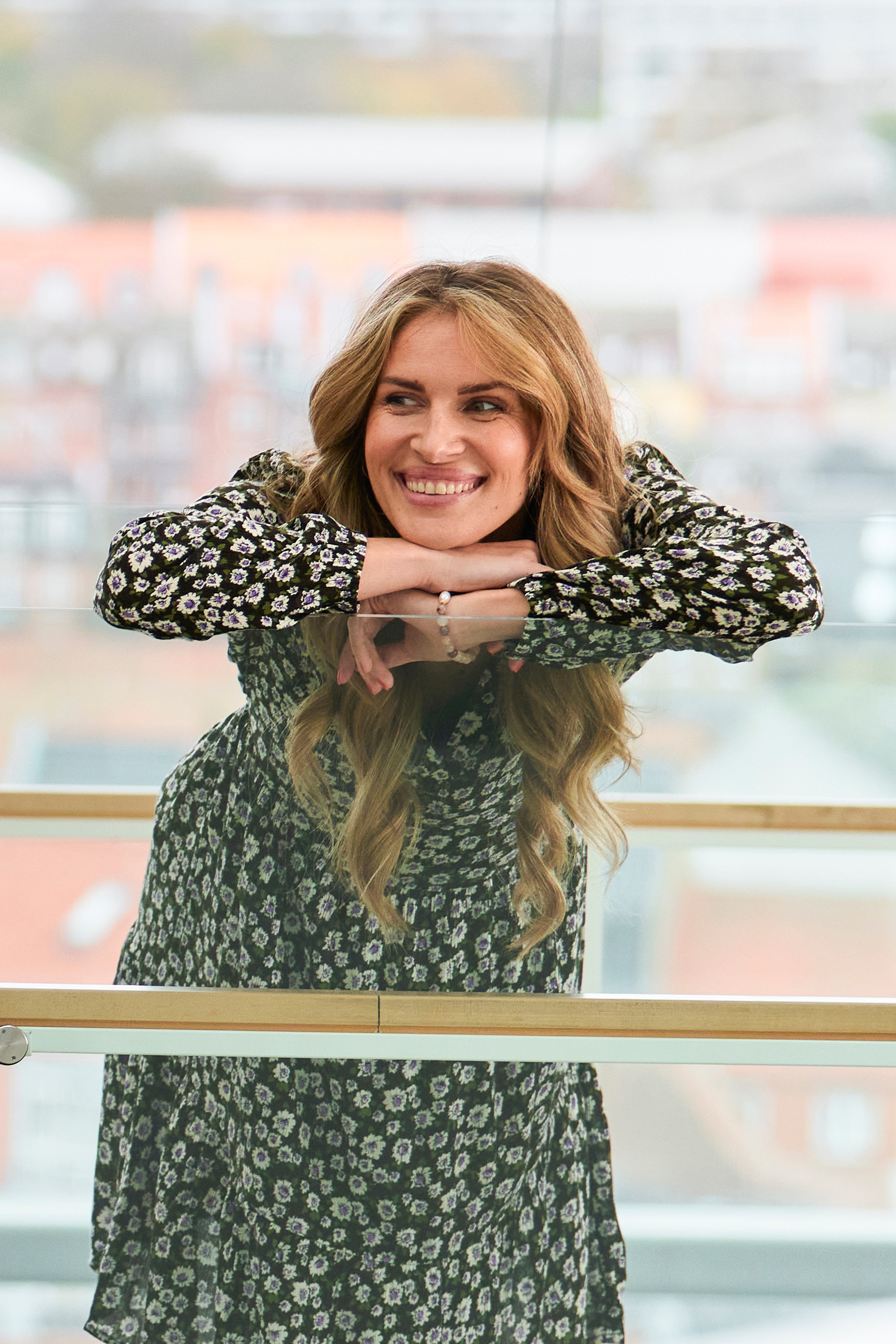 BPalice Kjole LOCATION NONE 10590389-104057B