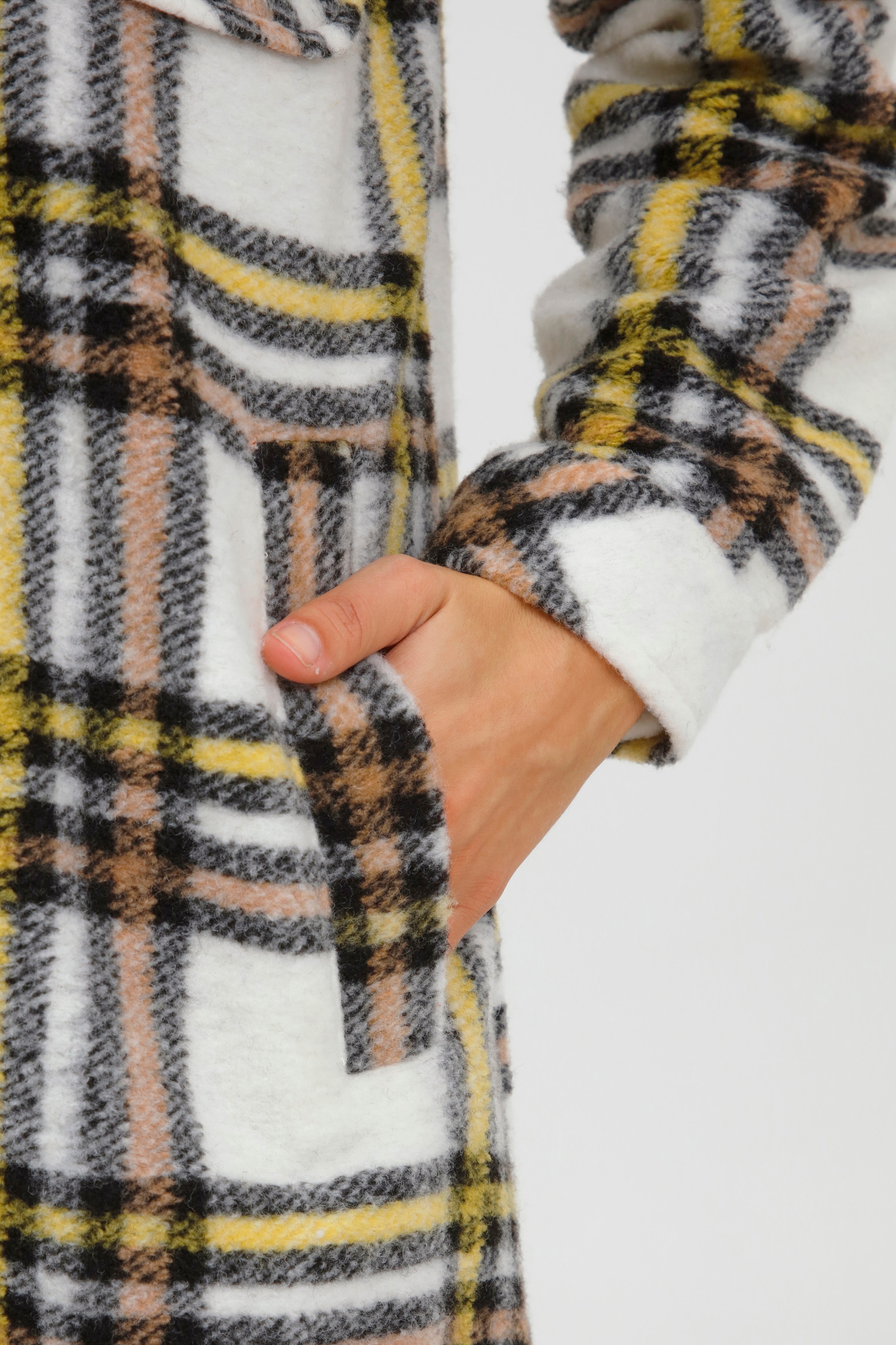 Outerwear LOOKBOOK DETAIL 20810107-200779