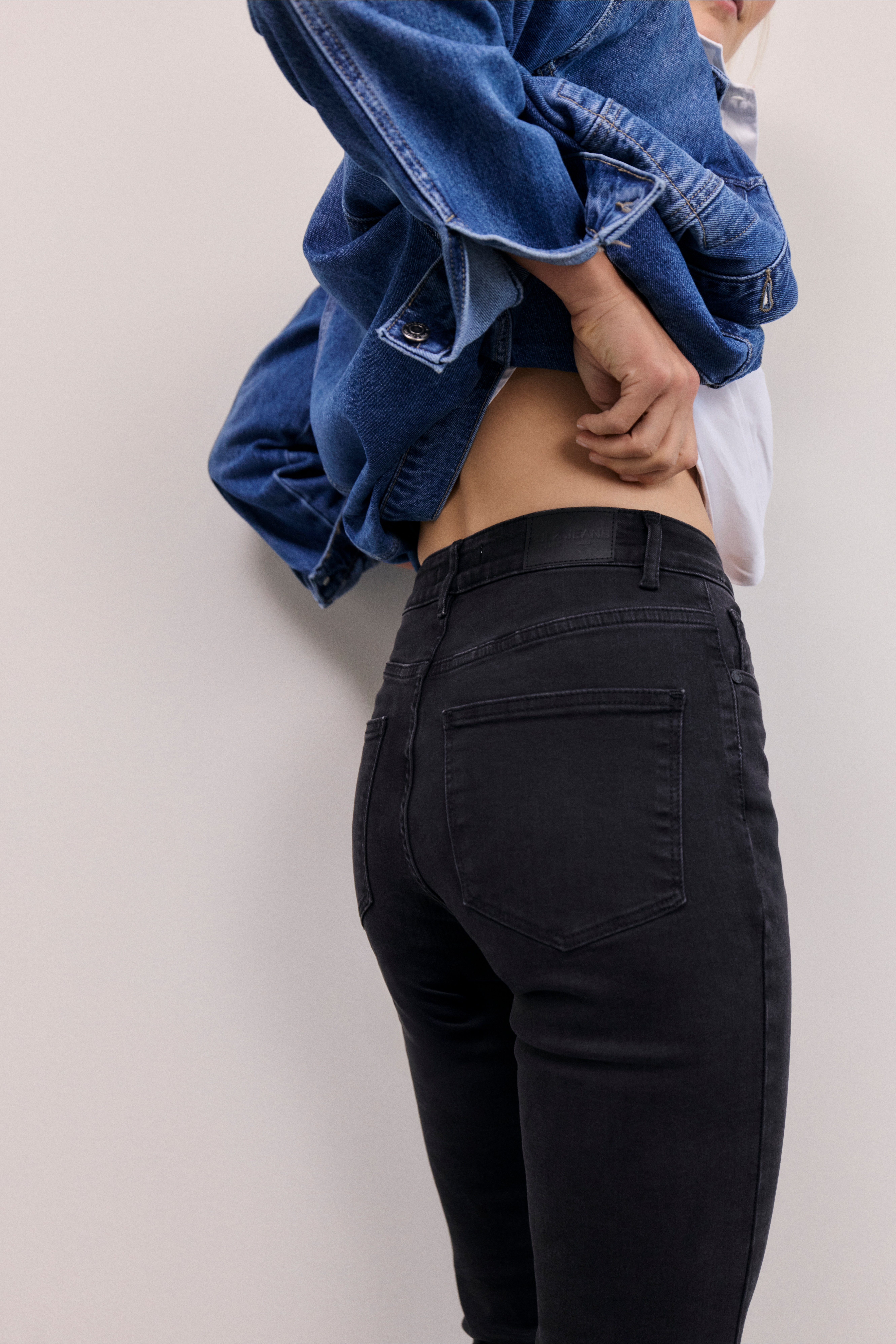 PZBECCA Jeans LOCATION NONE 50207285-200004