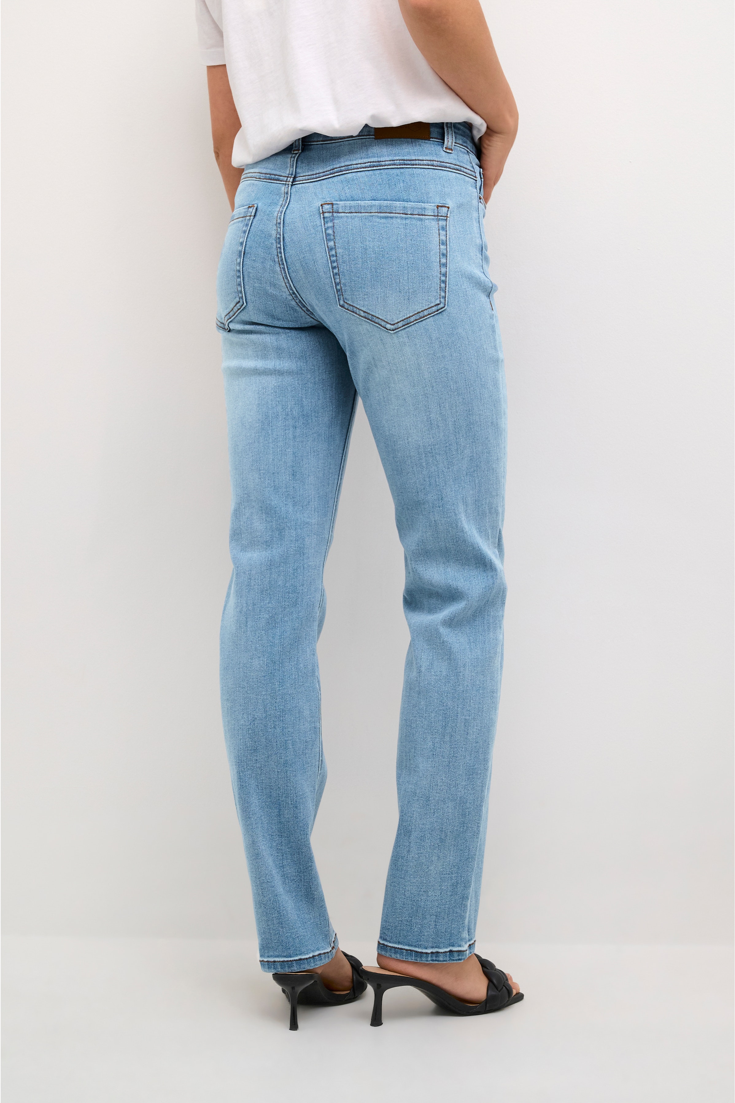 KAsinem Jeans LOOKBOOK BACK 10508384-101012