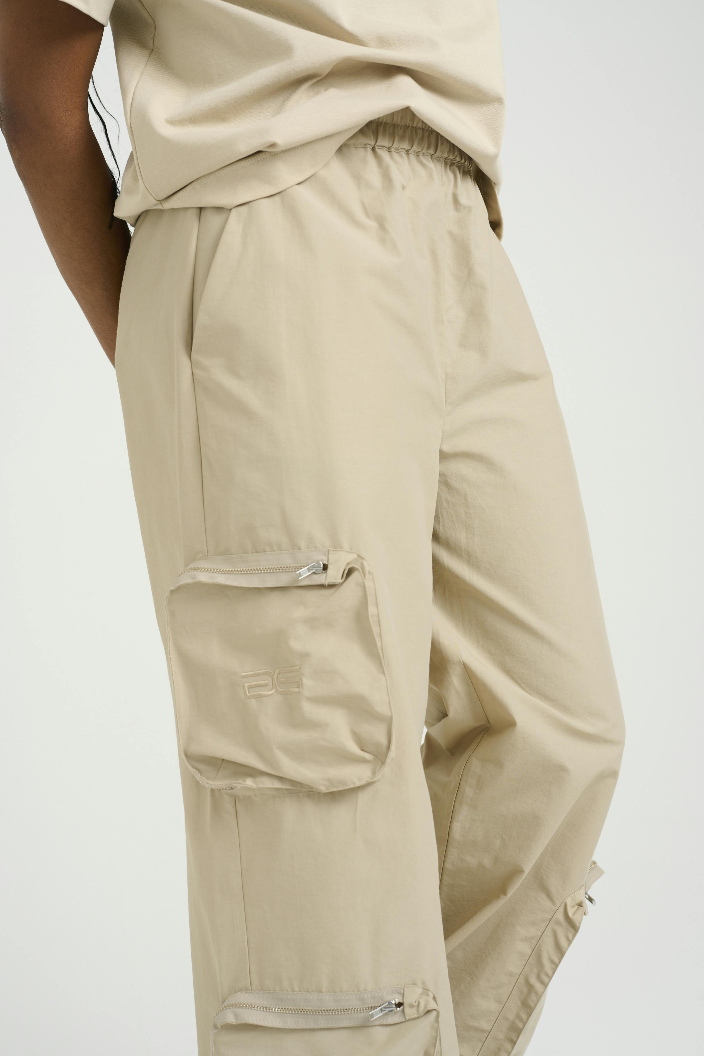 EsmanaGZ Cargo broek LOOKBOOK BACK 10909304-161102