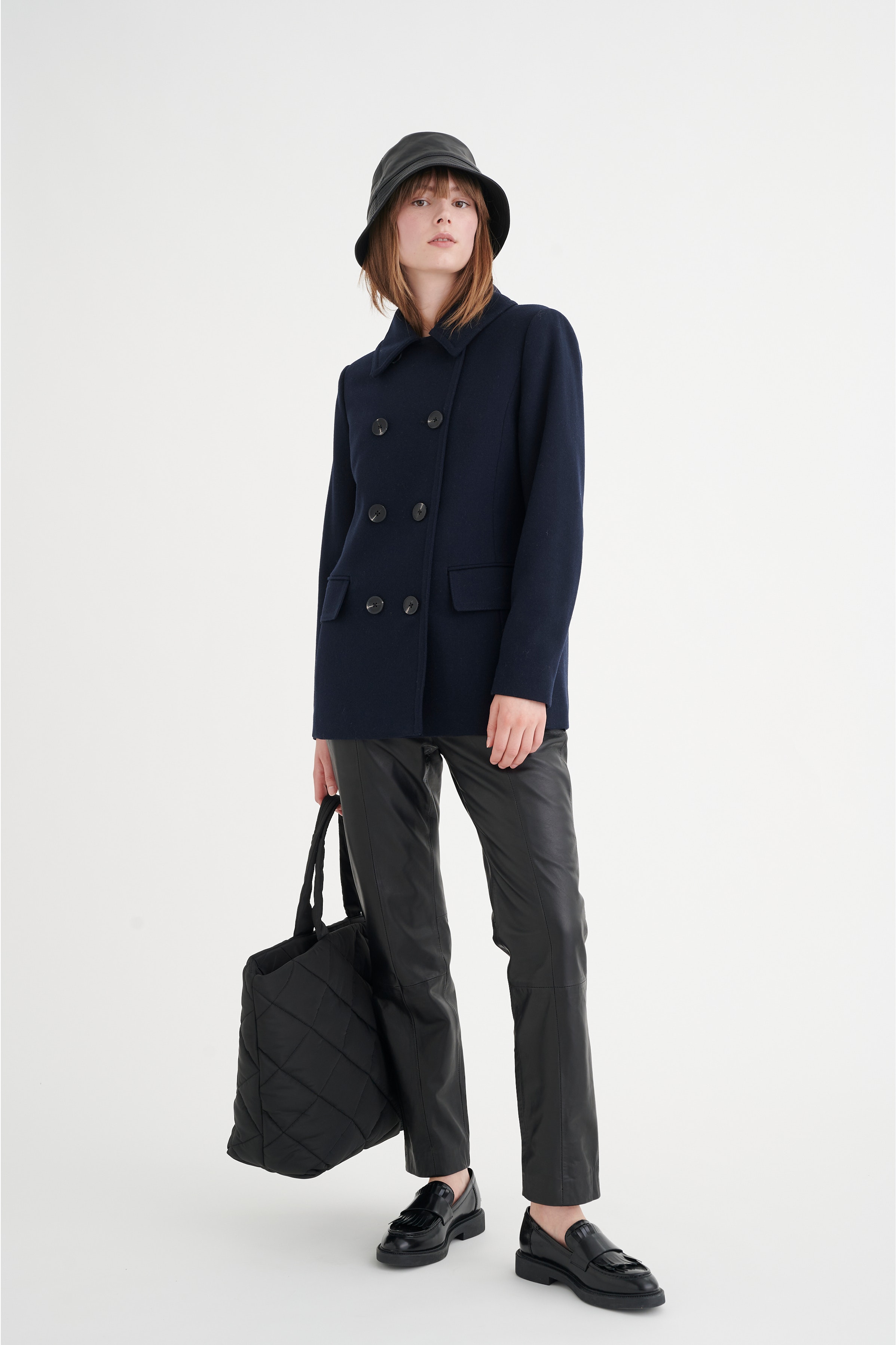 DunaIW Väska LOOKBOOK FRONT 30106677-194008