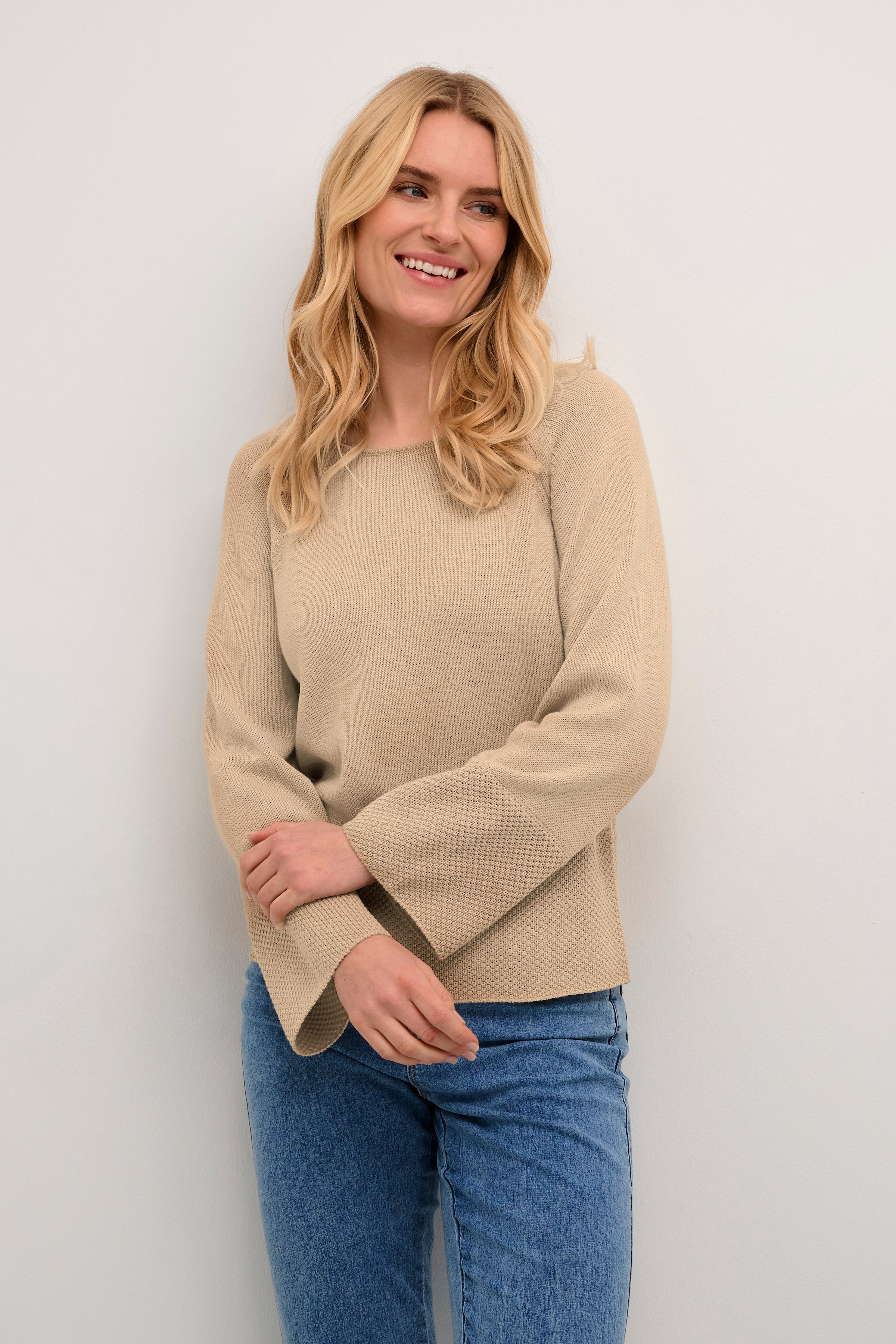 BPcille Pullover LOOKBOOK FRONT 10590448-161213B