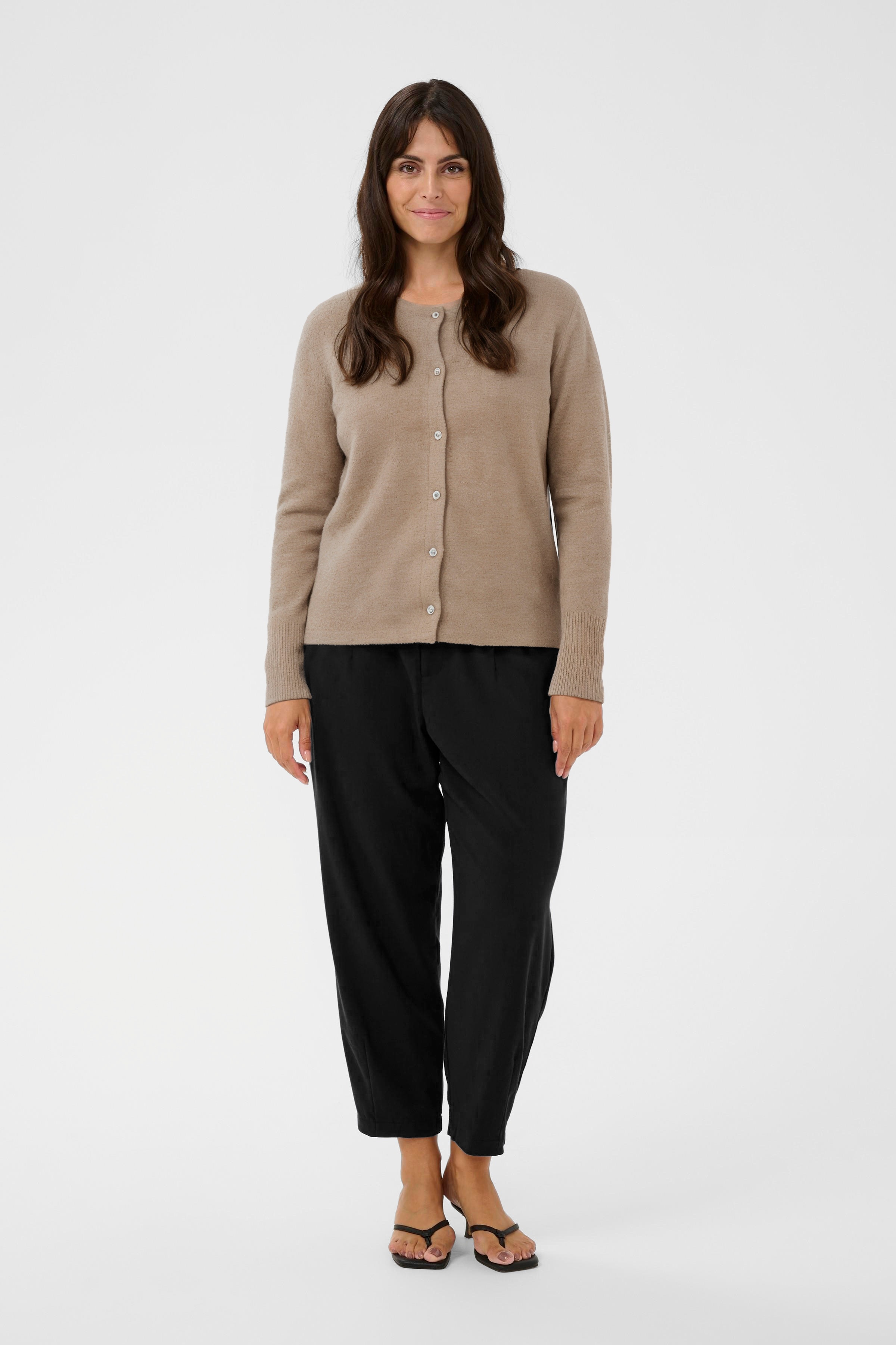 KCmerla Trousers LOOKBOOK FRONT 10582231-100121