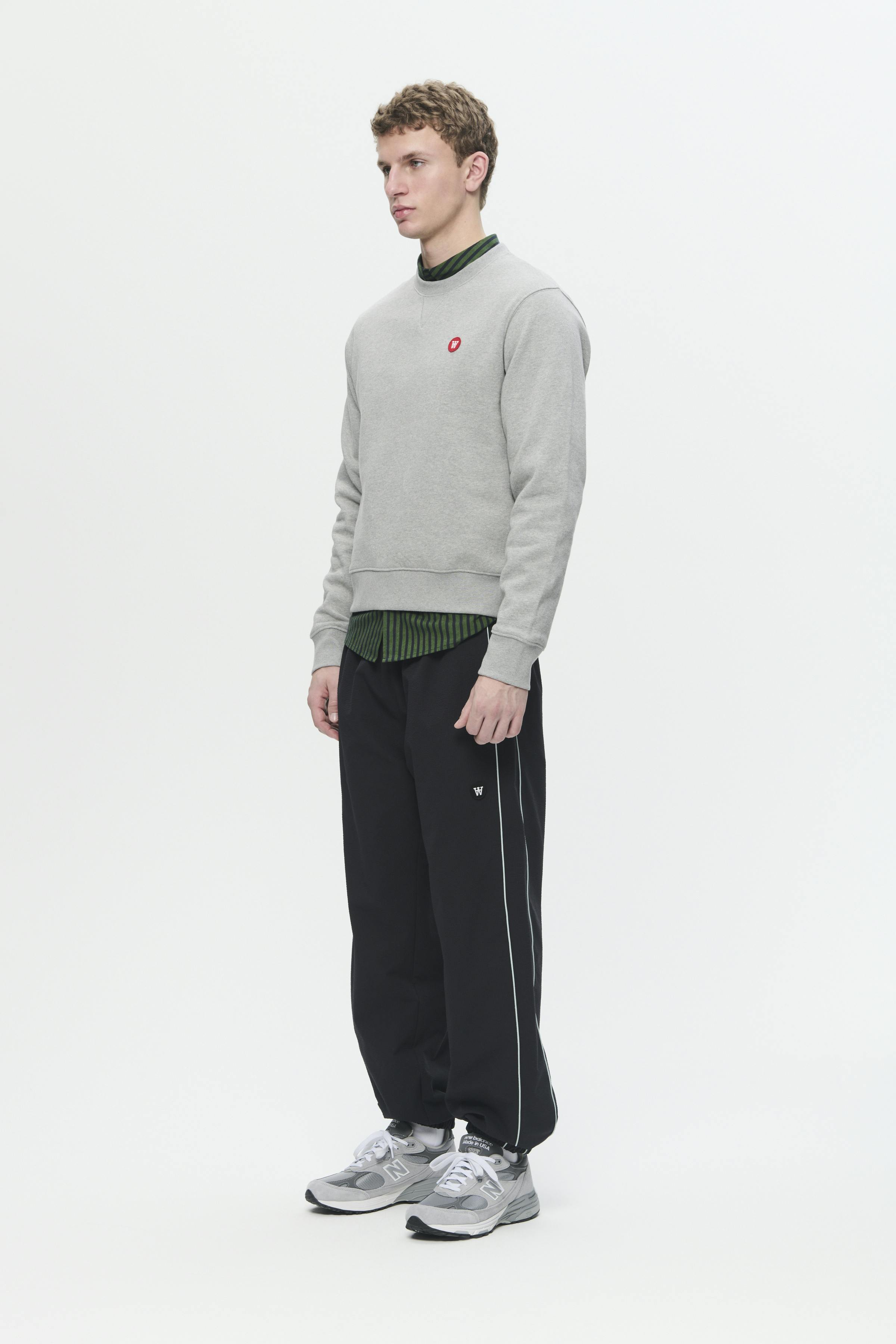 WWTye Sweatshirt LOOKBOOK FRONT 30250422-W1003