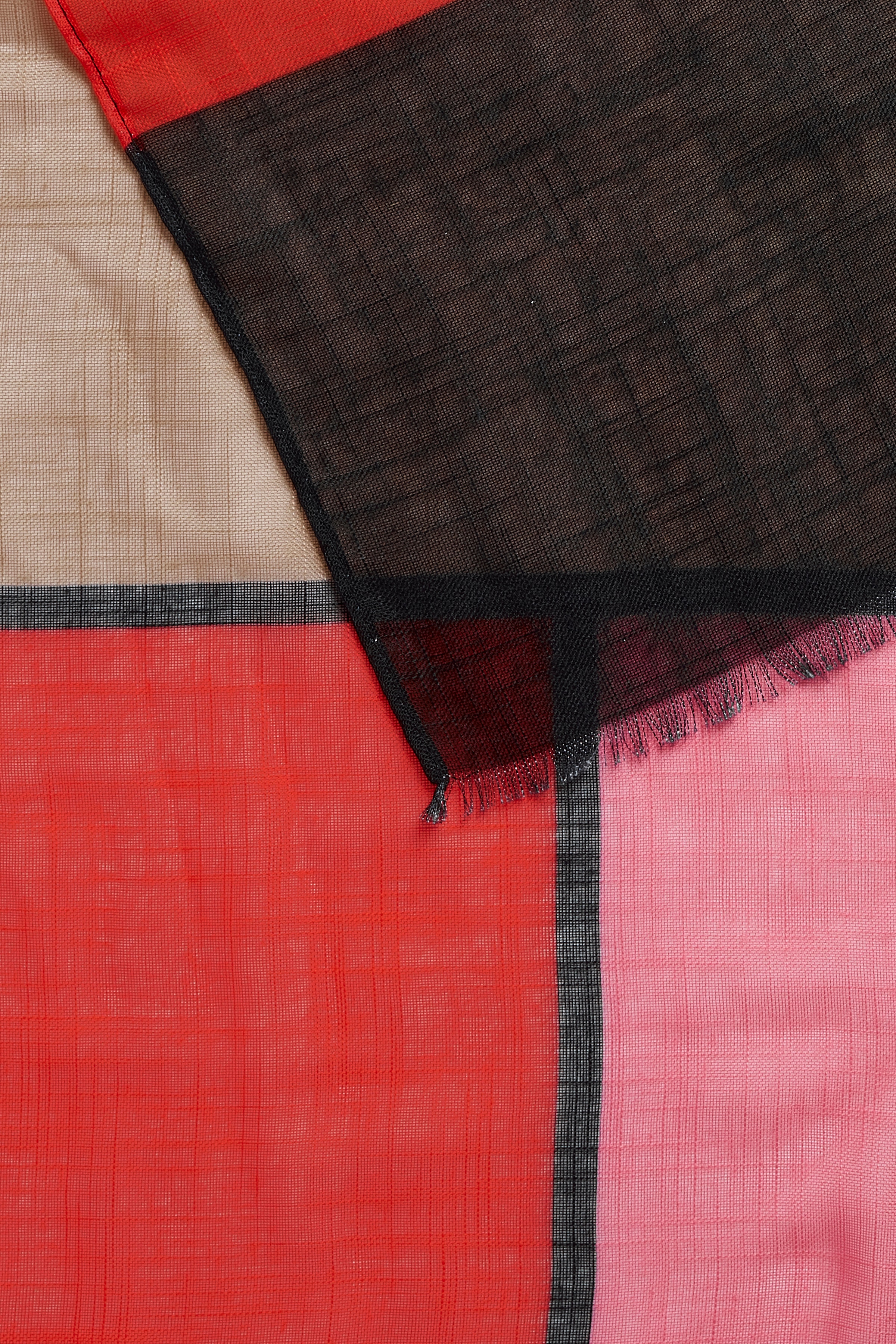 IAKELDA SC PACK DETAIL 20118168-171320