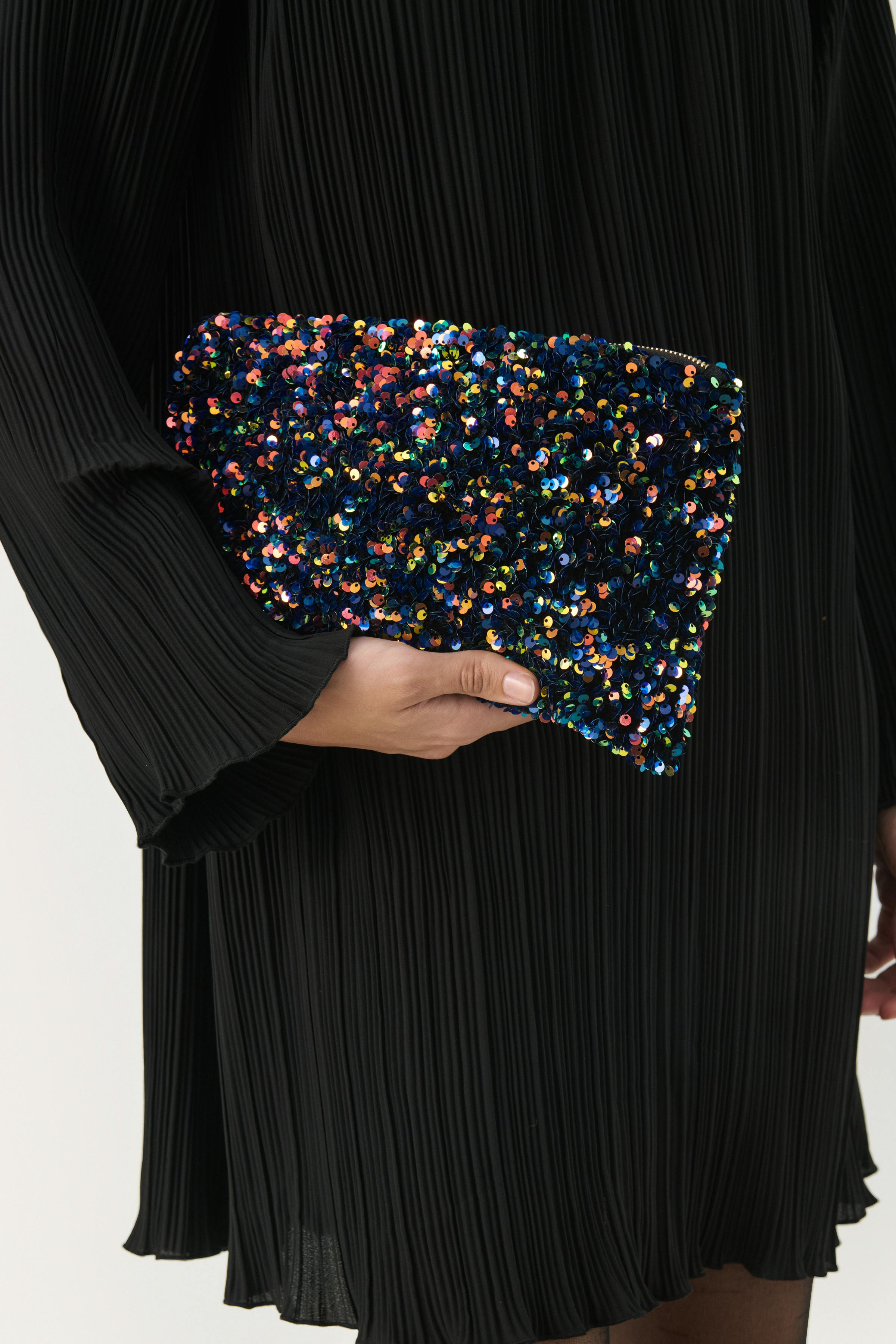 DeniaPW Sequin Bag LOOKBOOK FRONT 30309157-303306