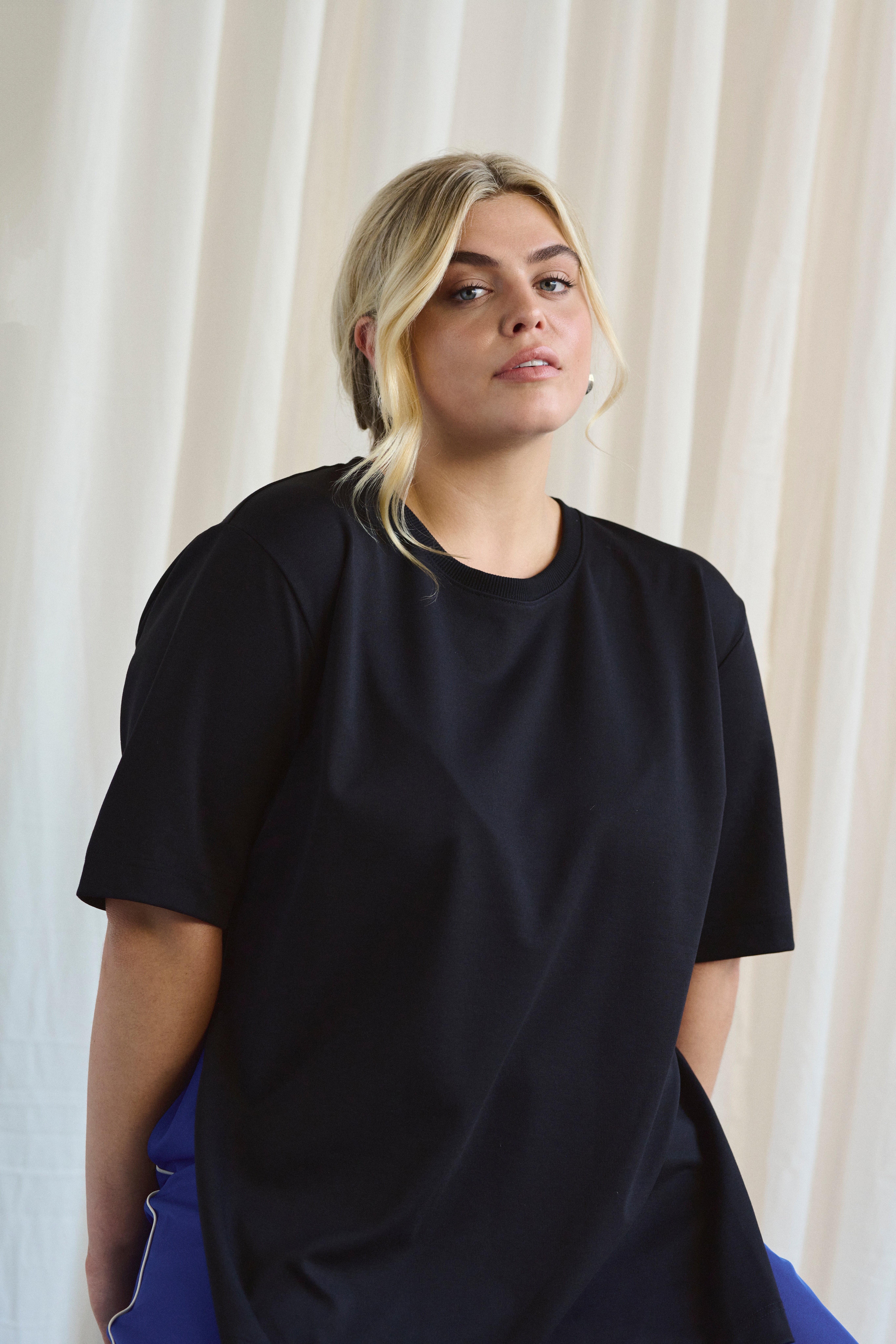 KCjenna T-shirt LOCATION NONE 10583580-100121