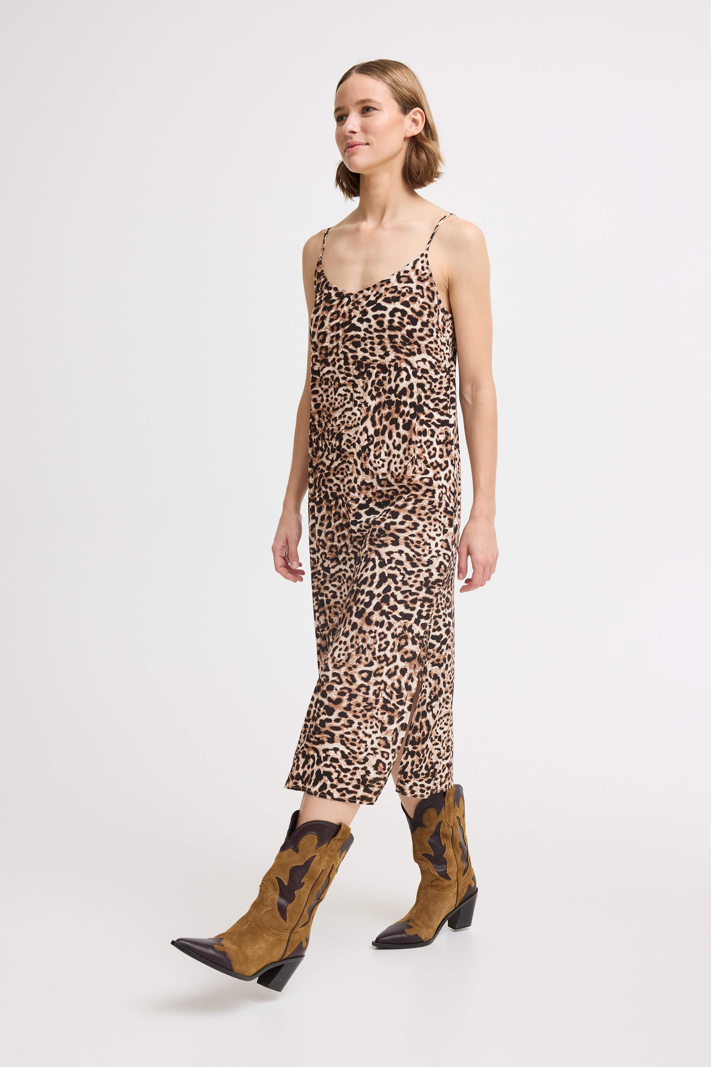 BYMMJOELLA Kjole LOOKBOOK FRONT 20814536-204522