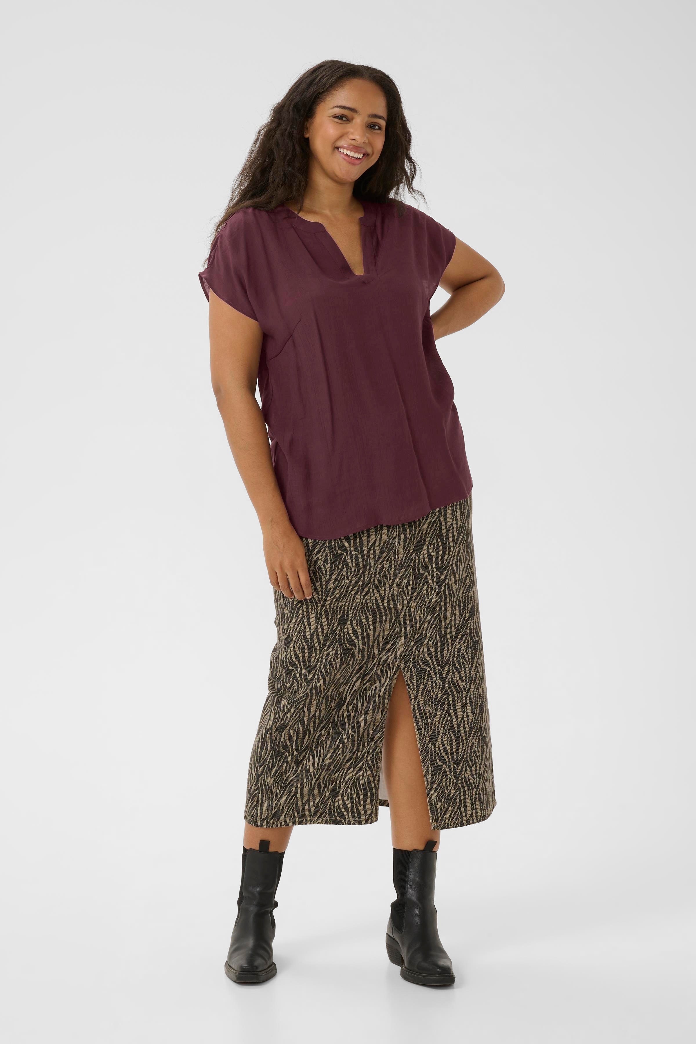 KCalia Blus LOOKBOOK FRONT 10583462-191619