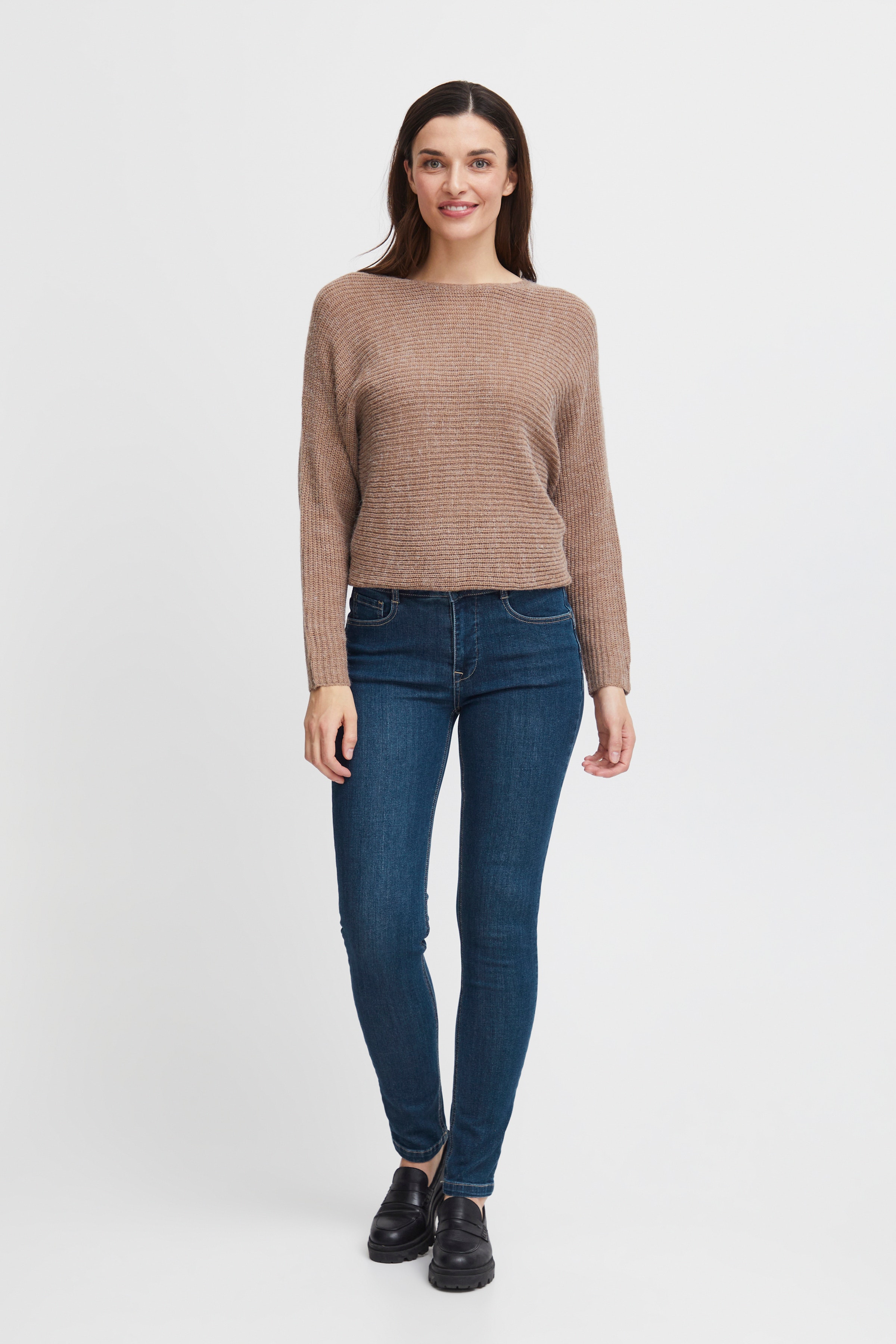 FRELLIE Jeans LOOKBOOK FRONT 20612430-200070