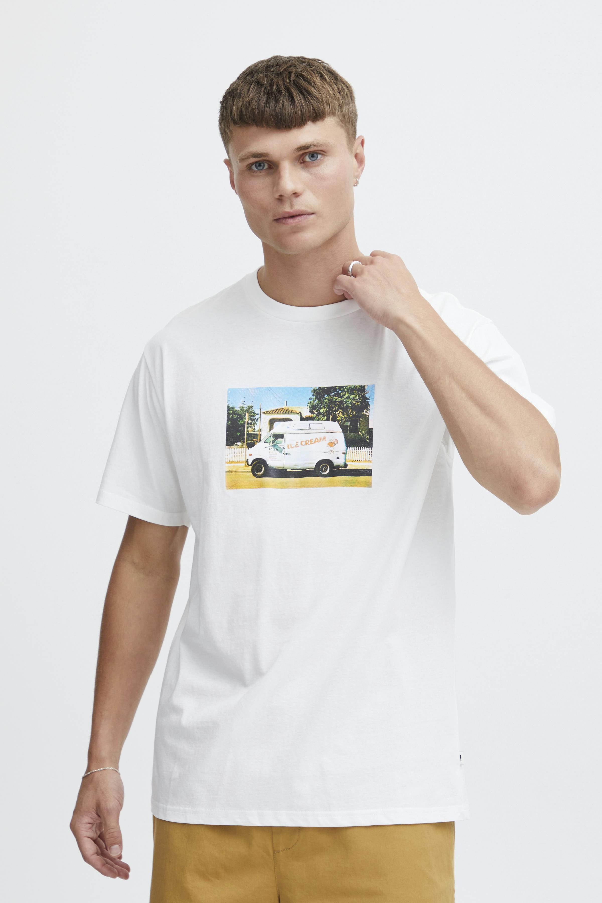 SDIshir T-shirt LOOKBOOK FRONT 21108237-114201