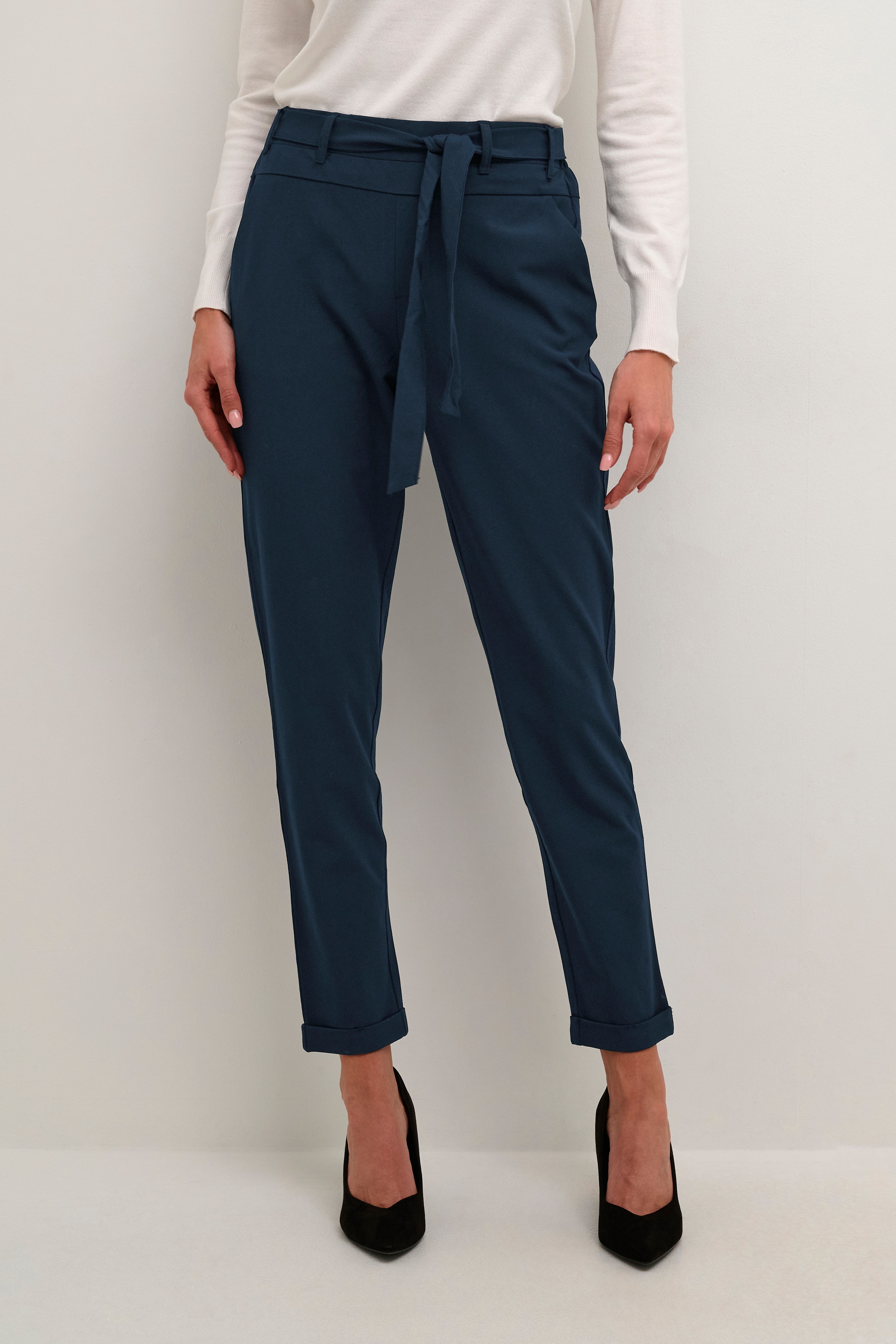 Jillian Byxor LOOKBOOK FRONT 10501516-52737