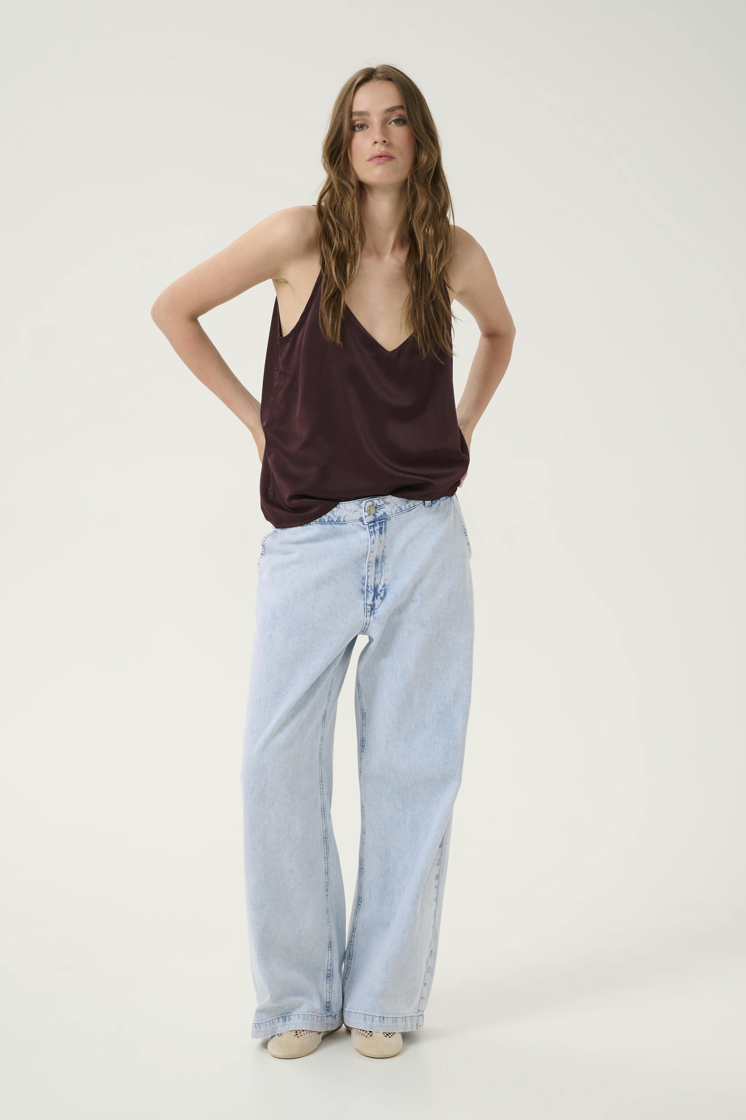 MaloMW Trousers LOOKBOOK FRONT 10704346-100045