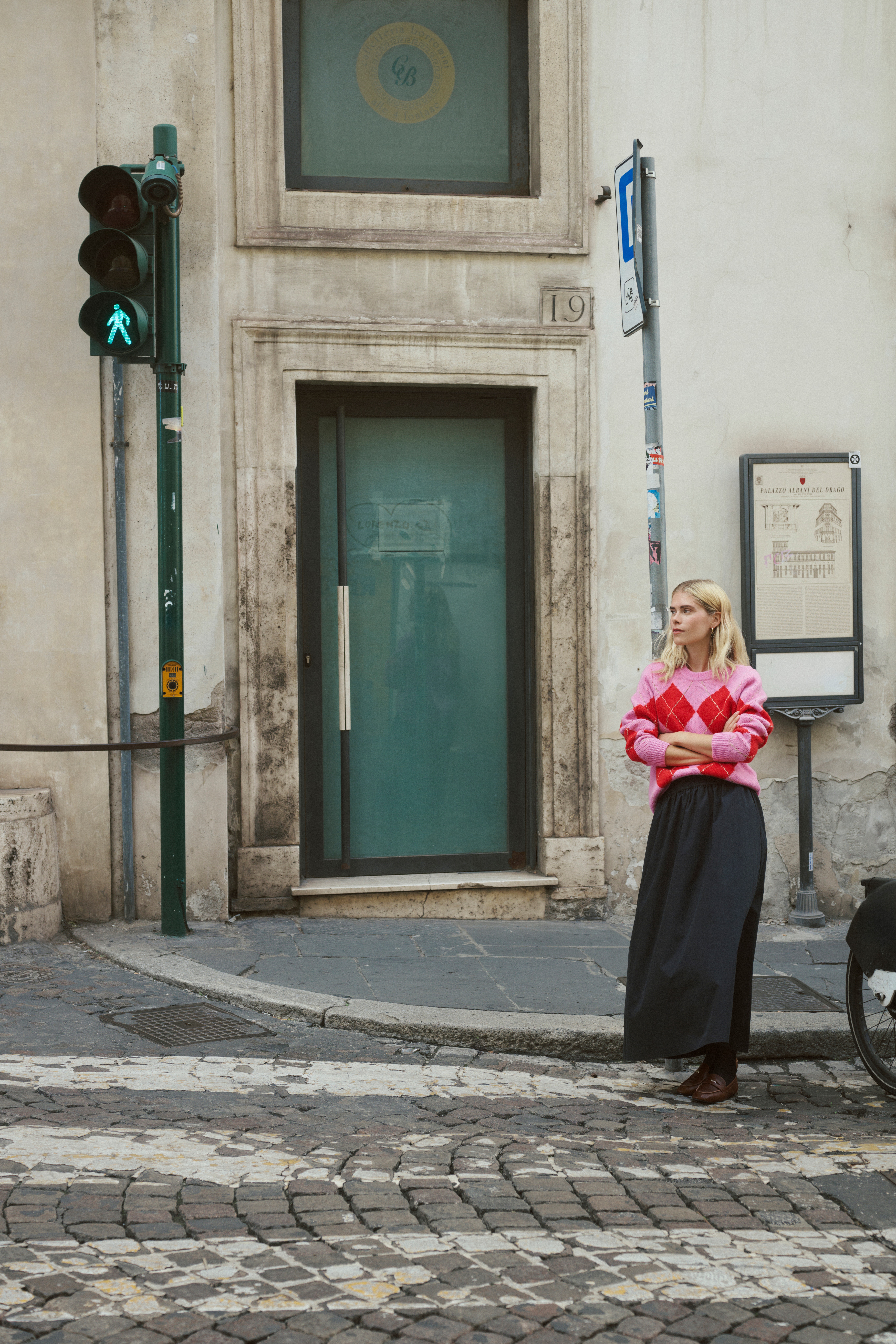 CUharlekin Pullover LOCATION NONE 50112740-1527181