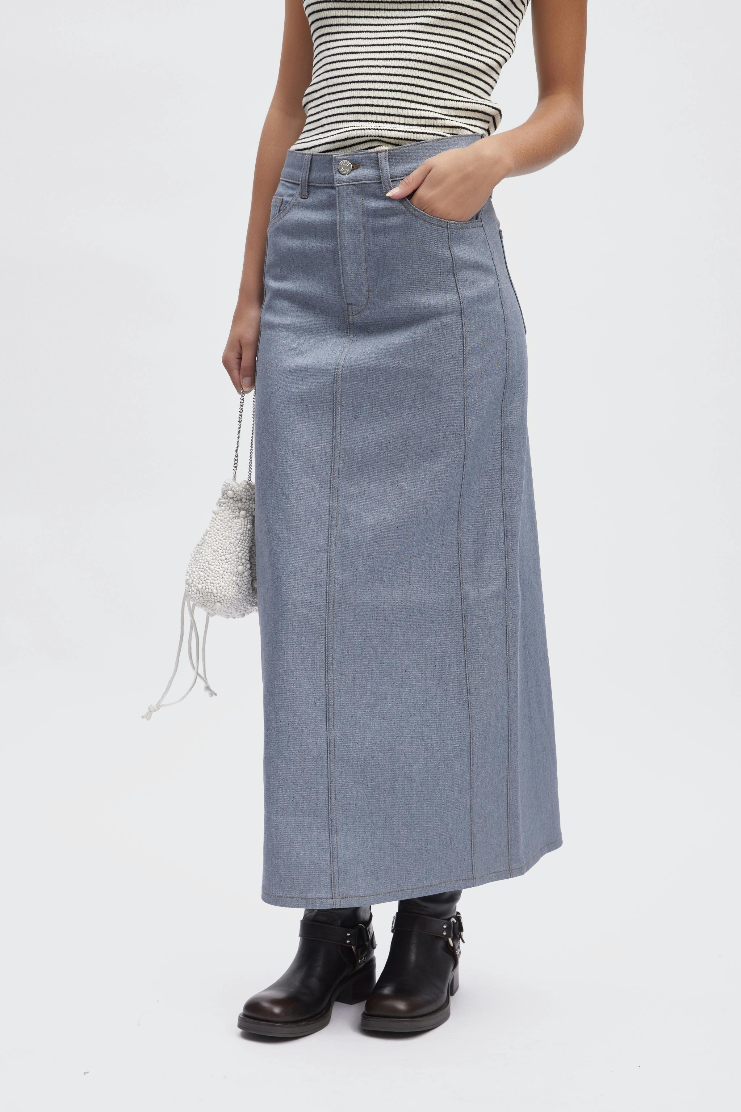 RockiaGZ Skirt LOOKBOOK FRONT 10909234-106058