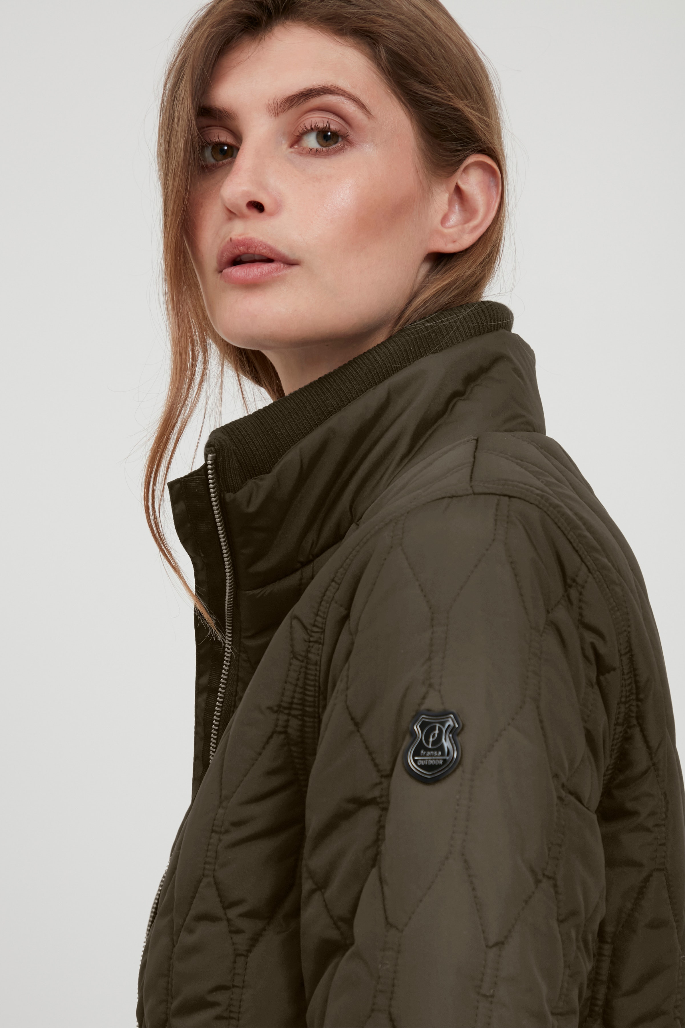 Outerwear LOOKBOOK DETAIL 20609447-190506