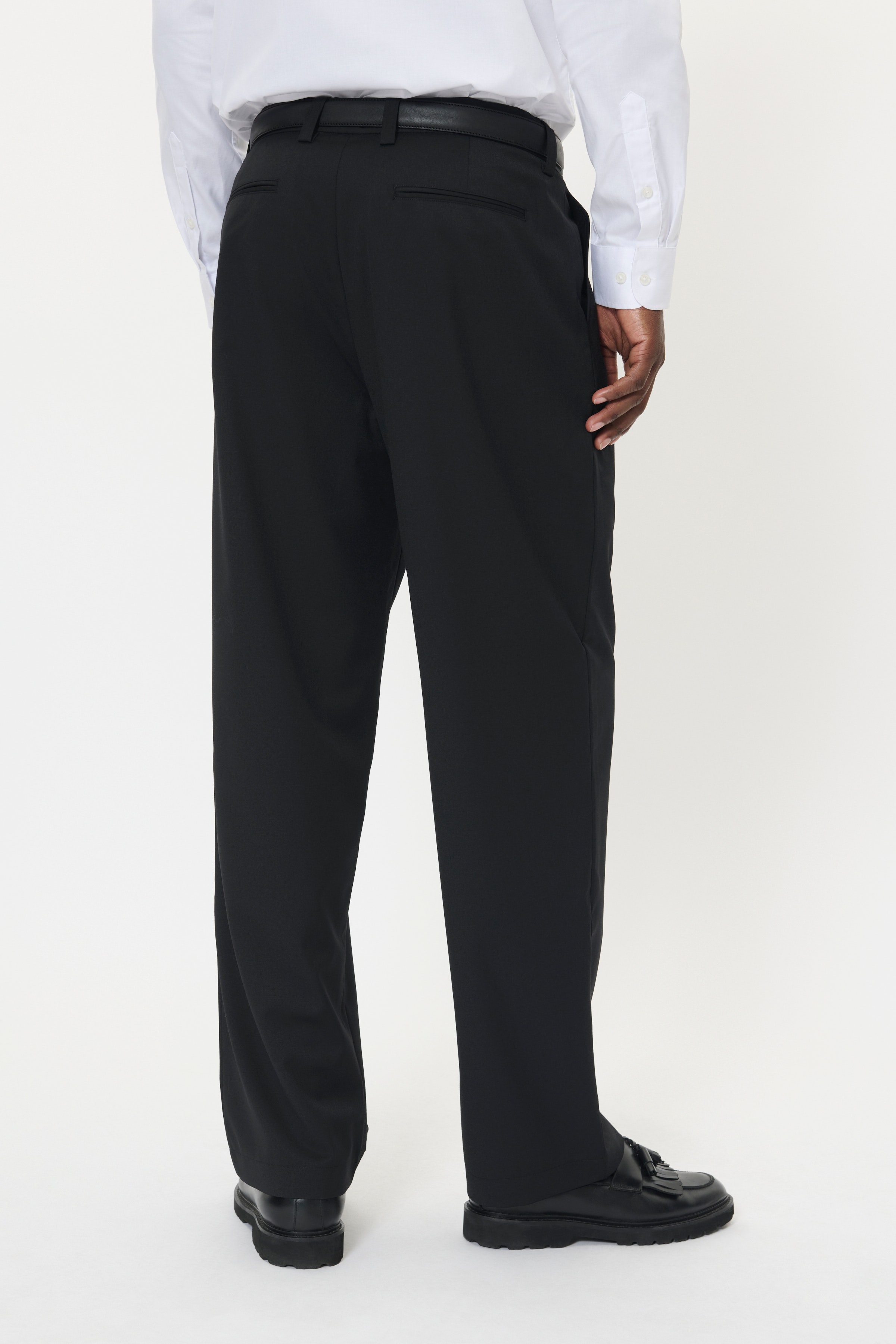 MAchino Bukser LOOKBOOK BACK 30208850-20050