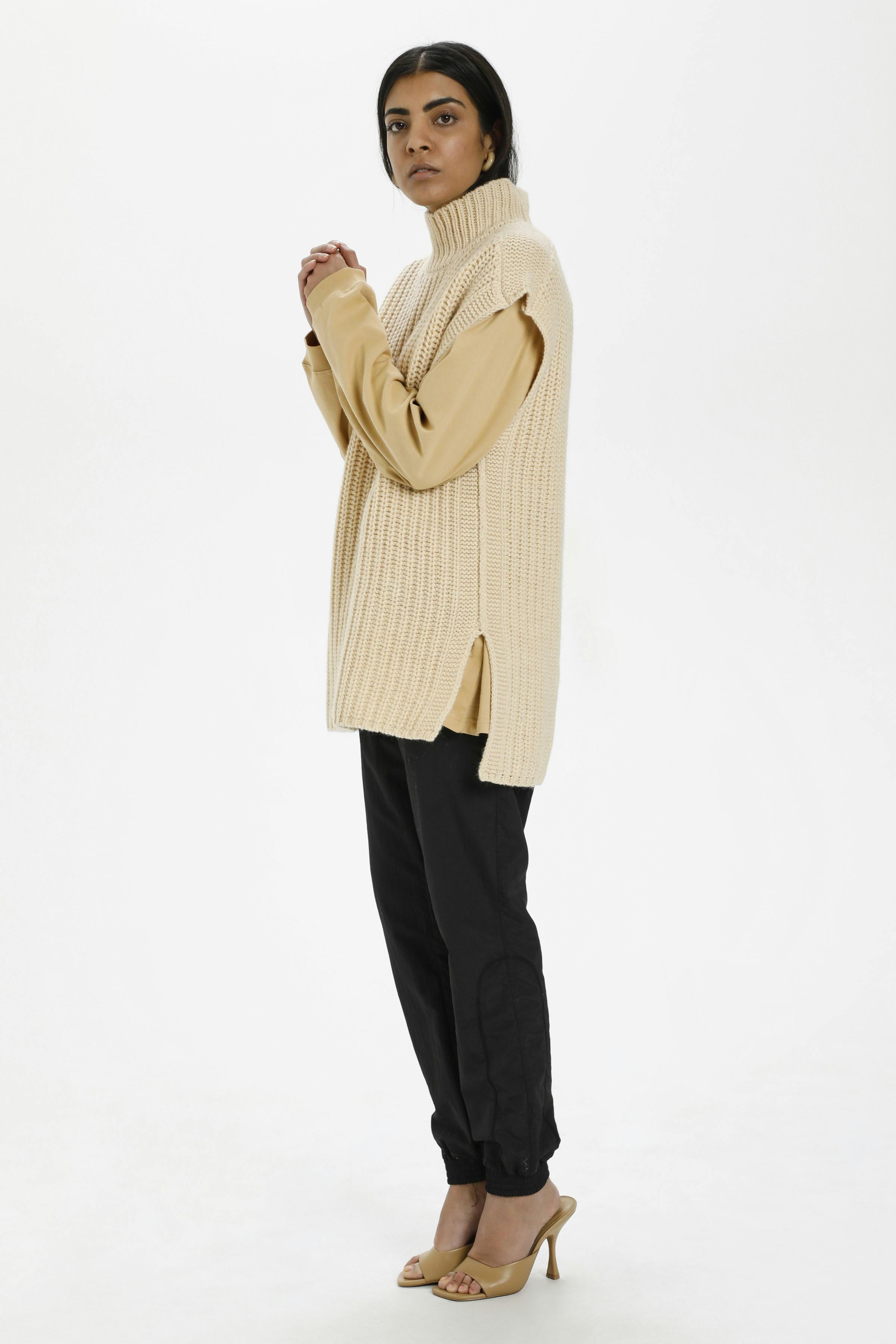 InezKB Pullover LOOKBOOK FRONT 10103550-151116