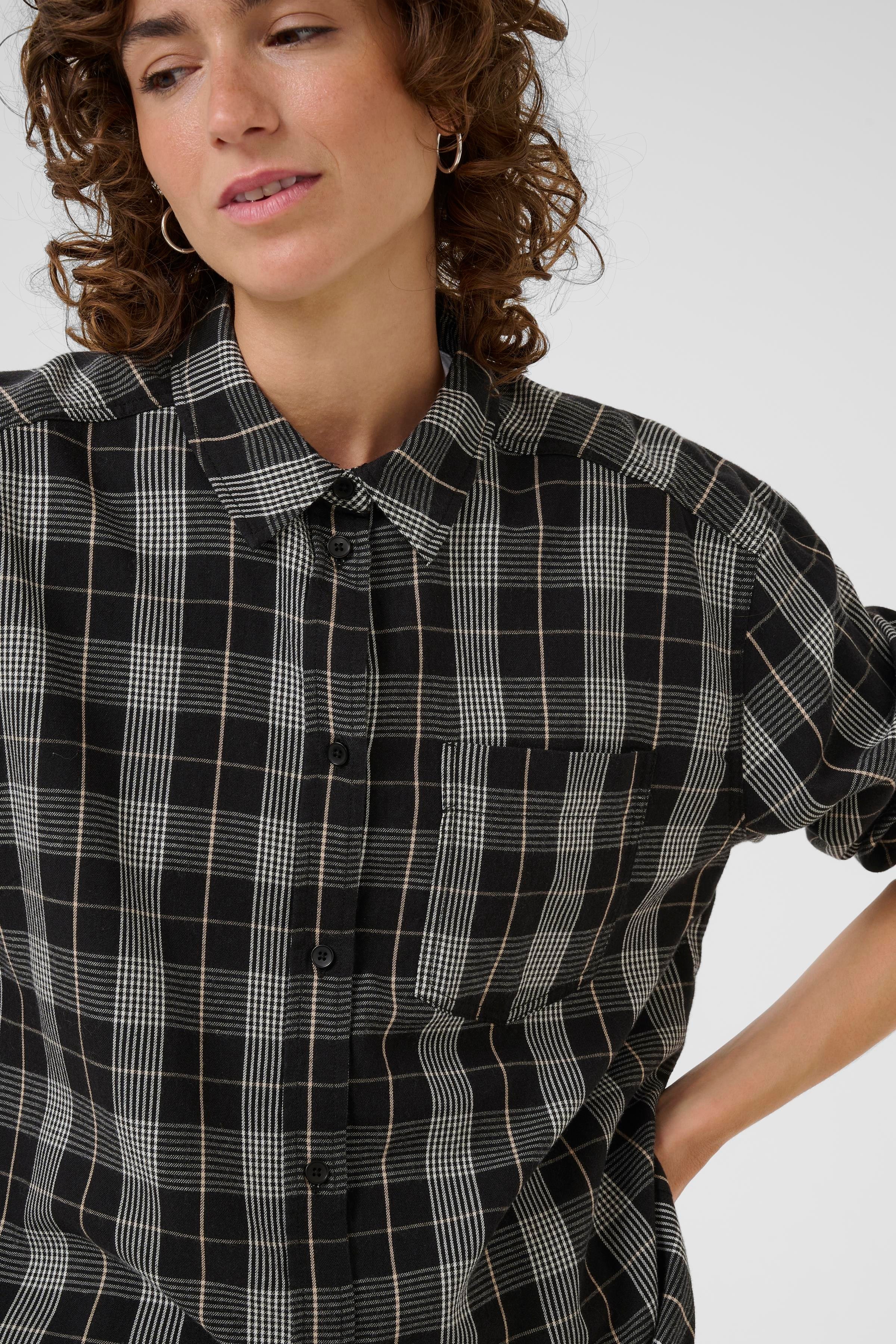 SameaPW Skjorte LOOKBOOK DETAIL 30309954-304270