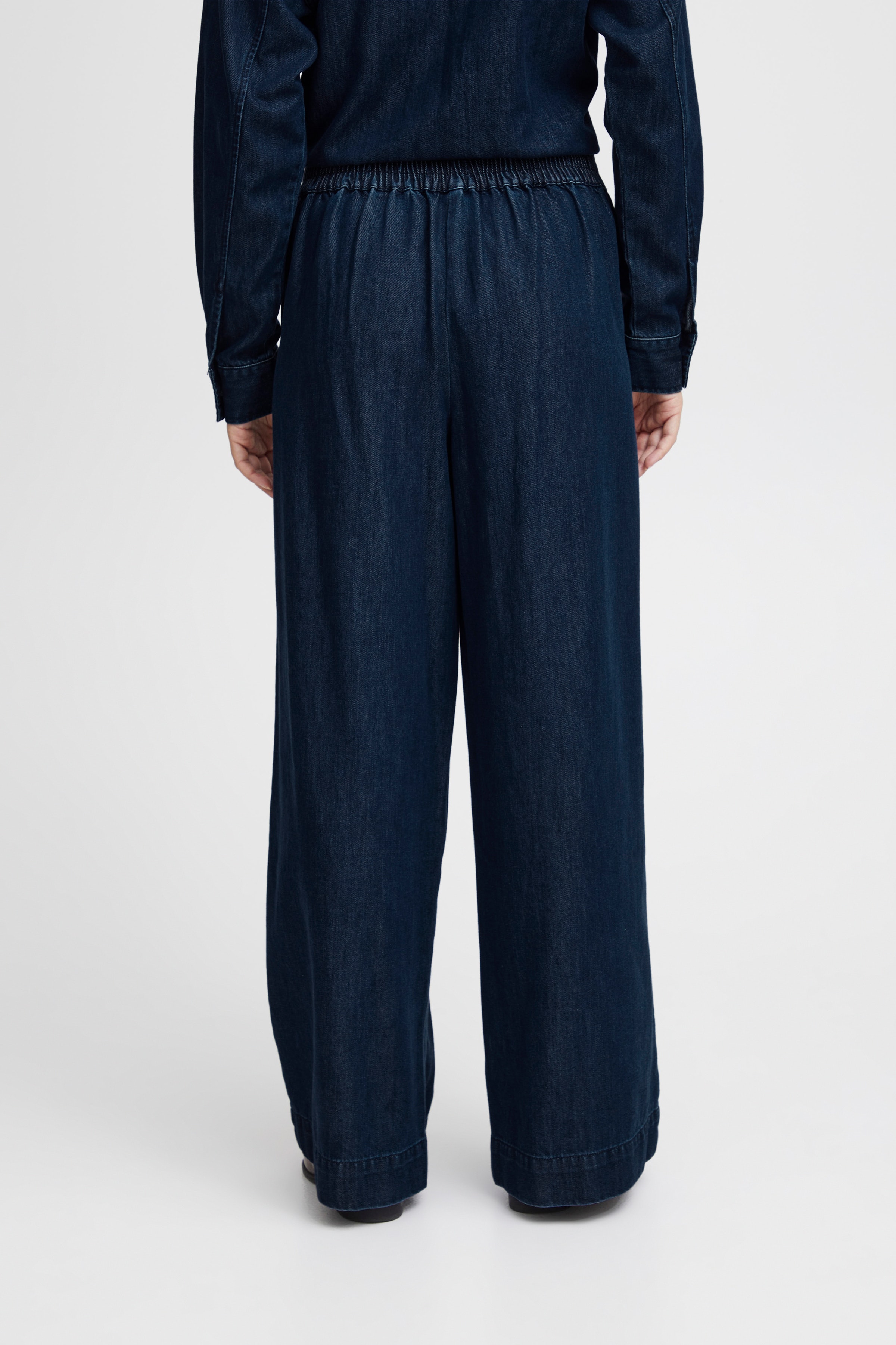 IHAUBREY Jeans LOOKBOOK BACK 20121376-200929