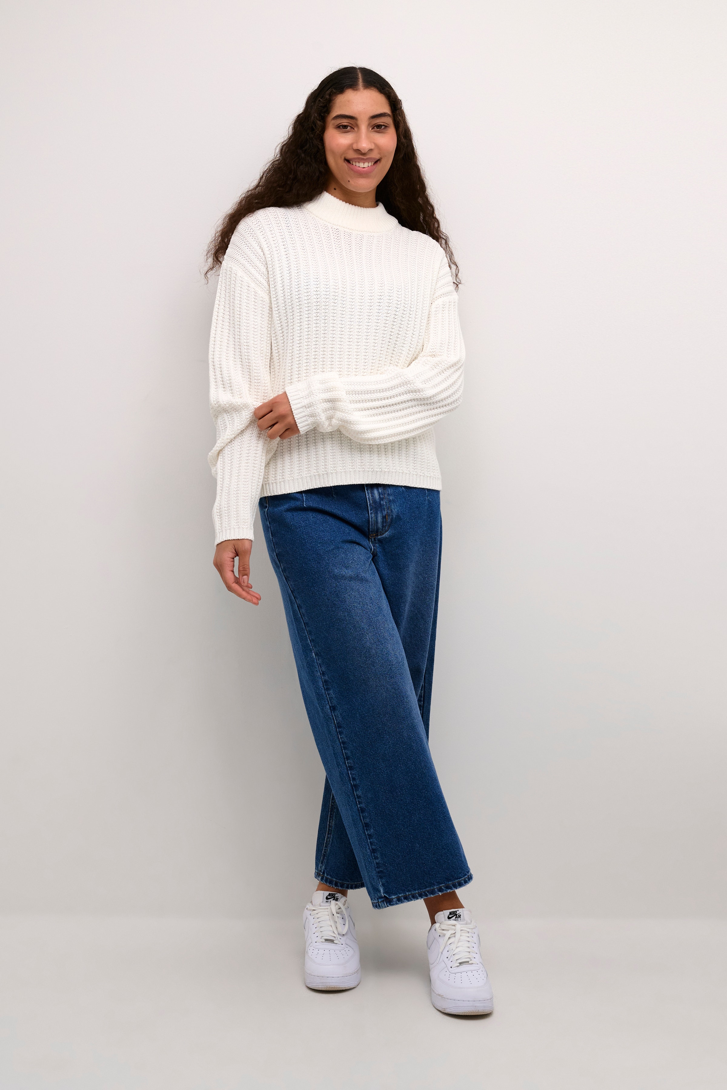 KAbess Pullover LOOKBOOK FRONT 10509097-110602