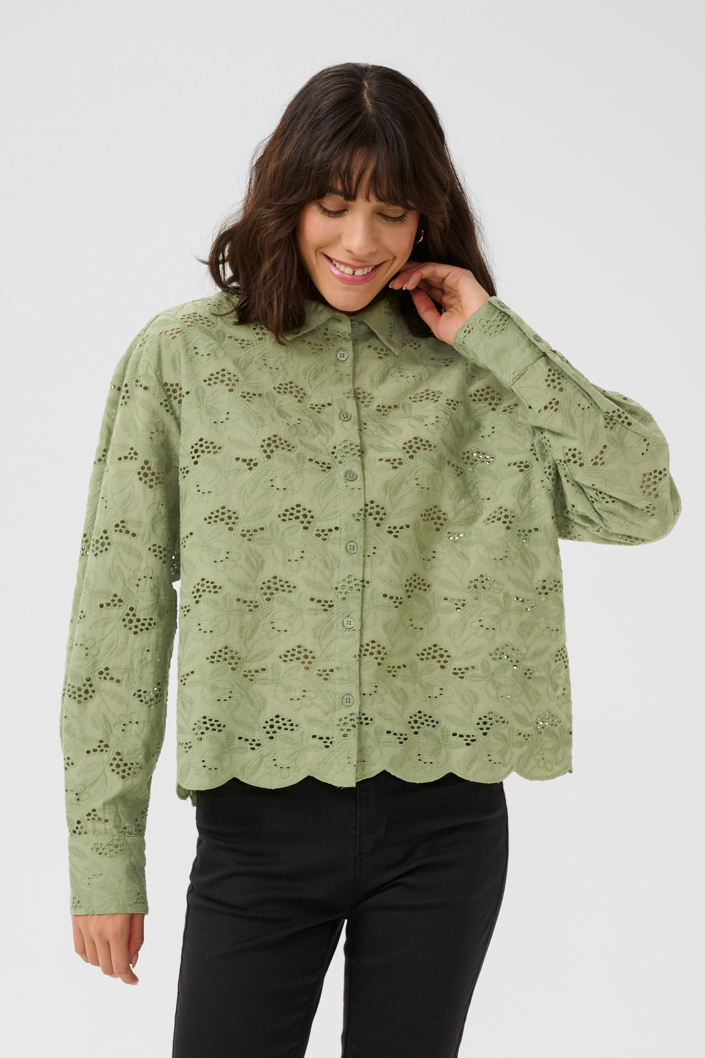 KAtura Skjorte LOOKBOOK FRONT 10552404-170115