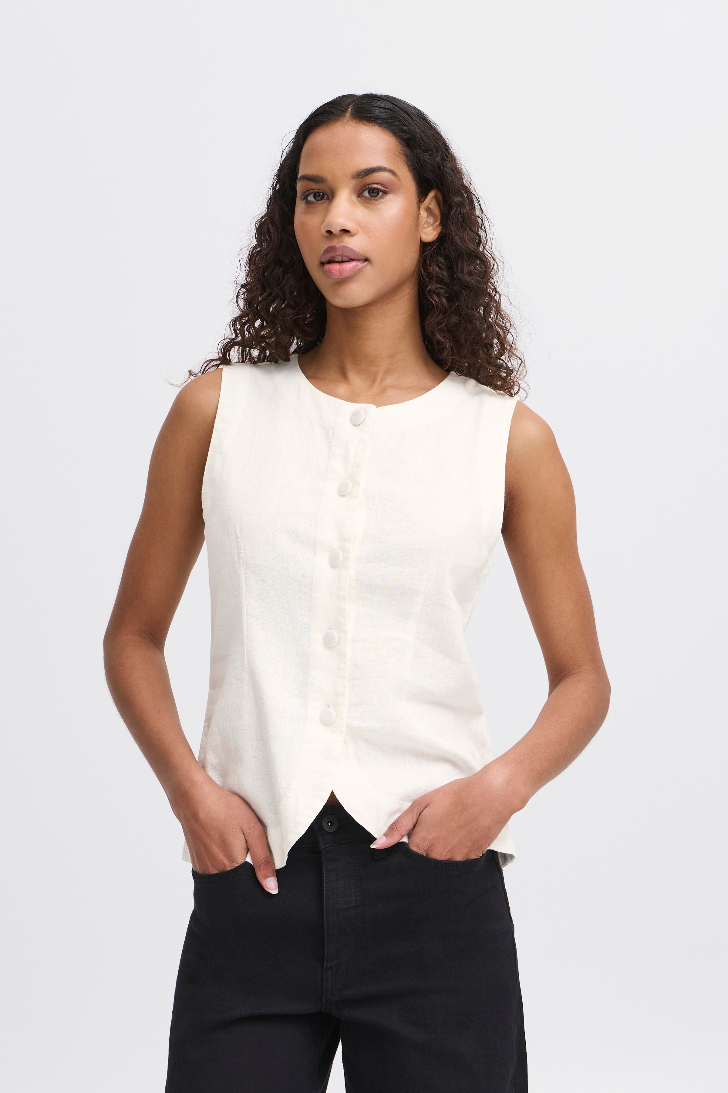 IHLINNO Vest LOOKBOOK FRONT 20122914-114201