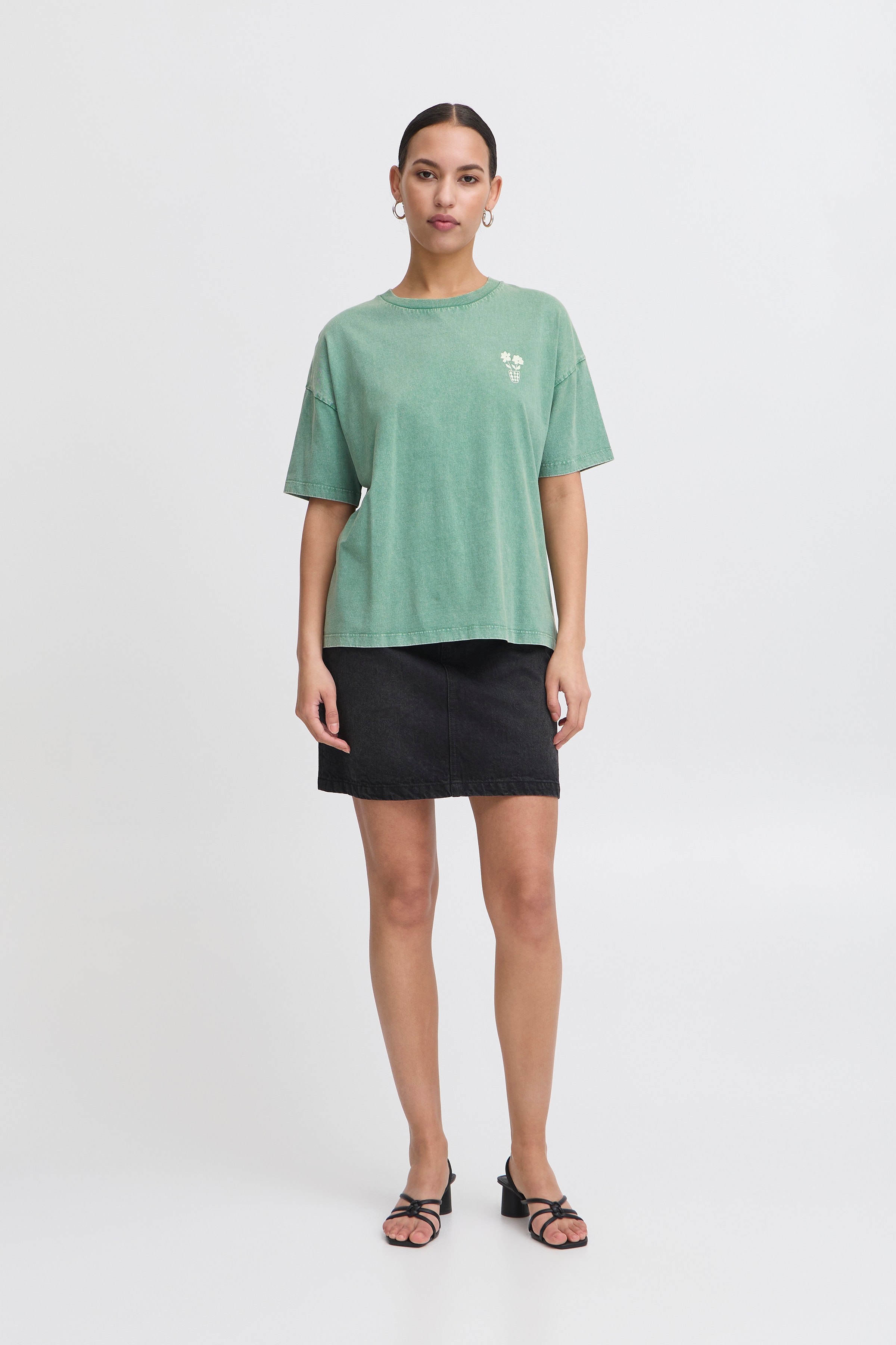 IHNABINO T-shirt LOOKBOOK FRONT 20123391-175923