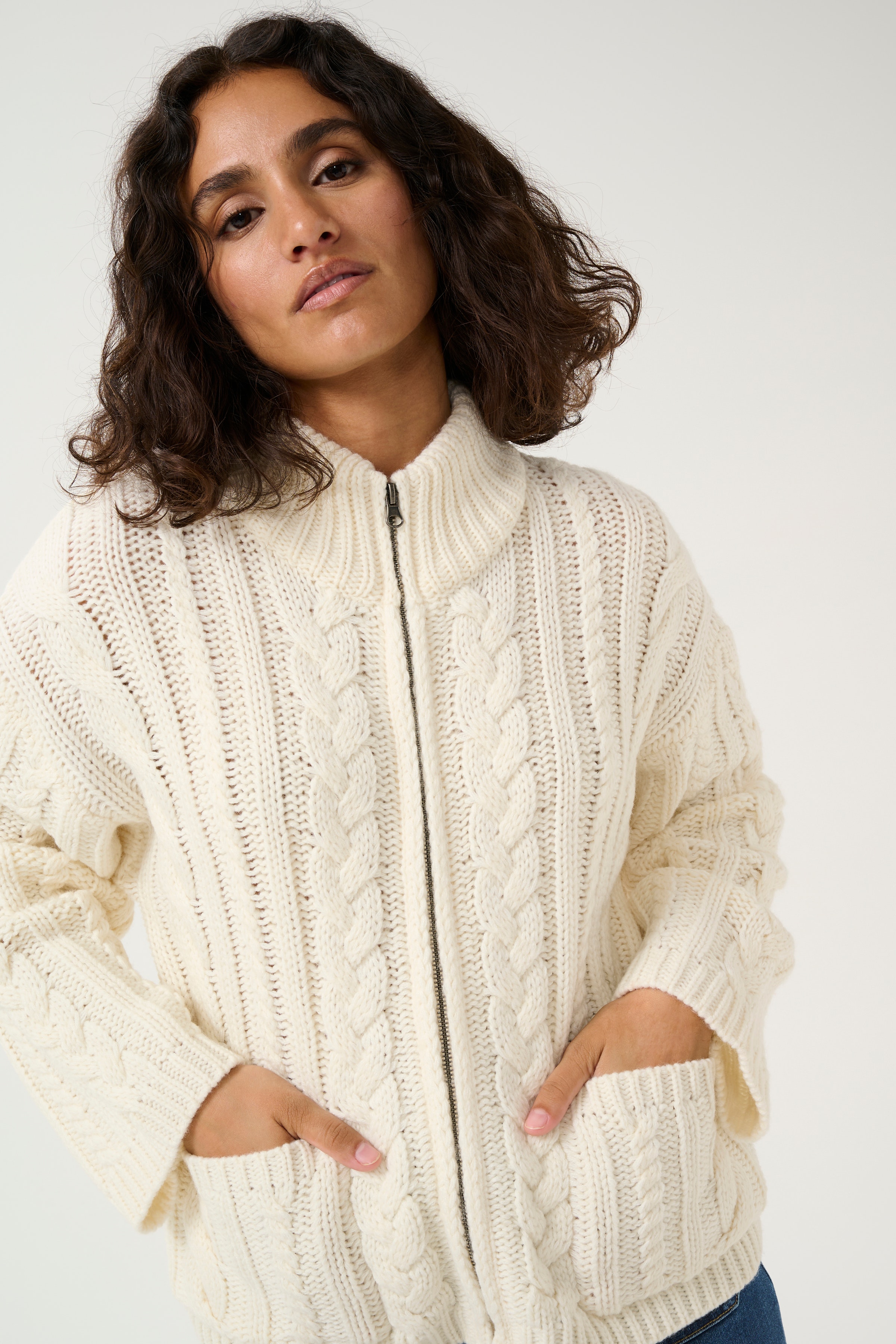 KAlidda Cardigan LOOKBOOK DETAIL 10509560-125202