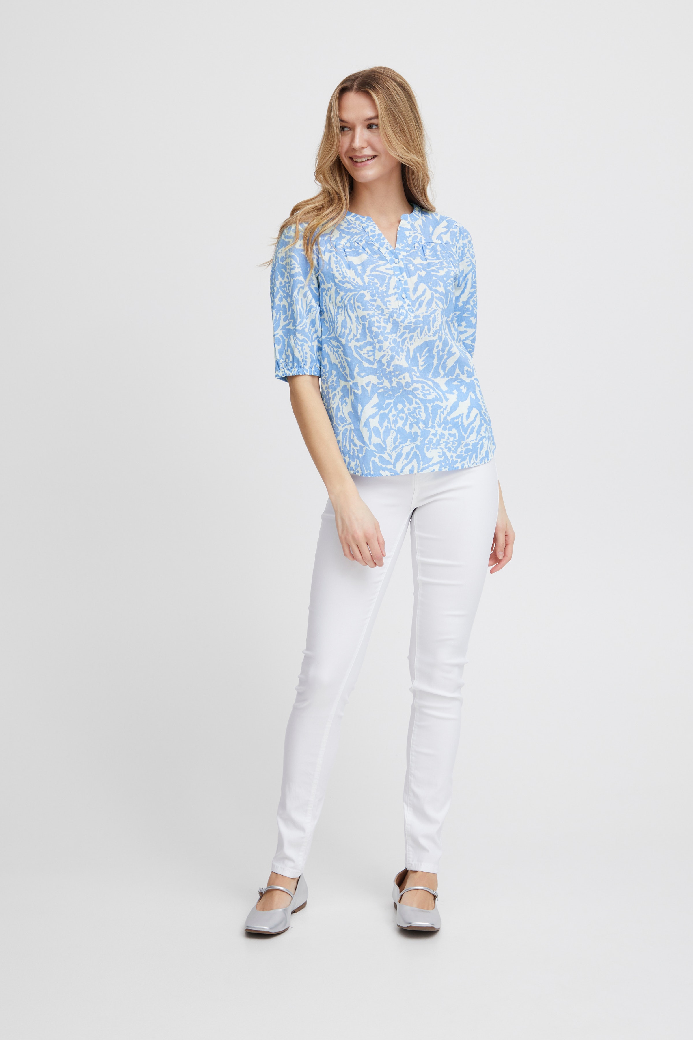 FRMADDIE Blouse LOOKBOOK FRONT 20613742-203559