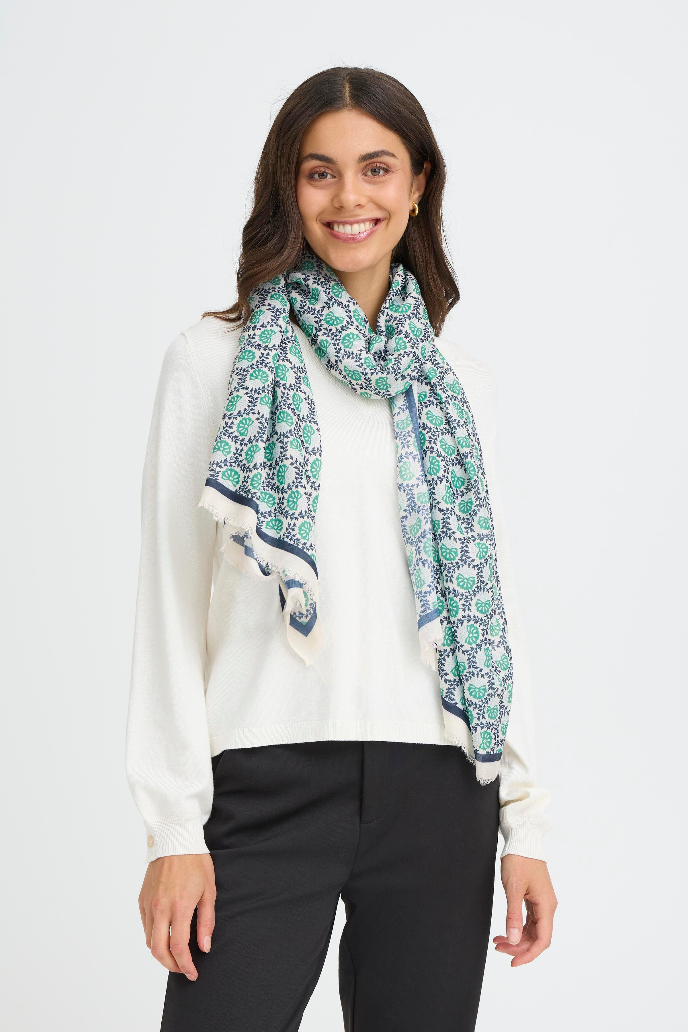 FRSANNI Scarf LOOKBOOK FRONT 20617647-900004426