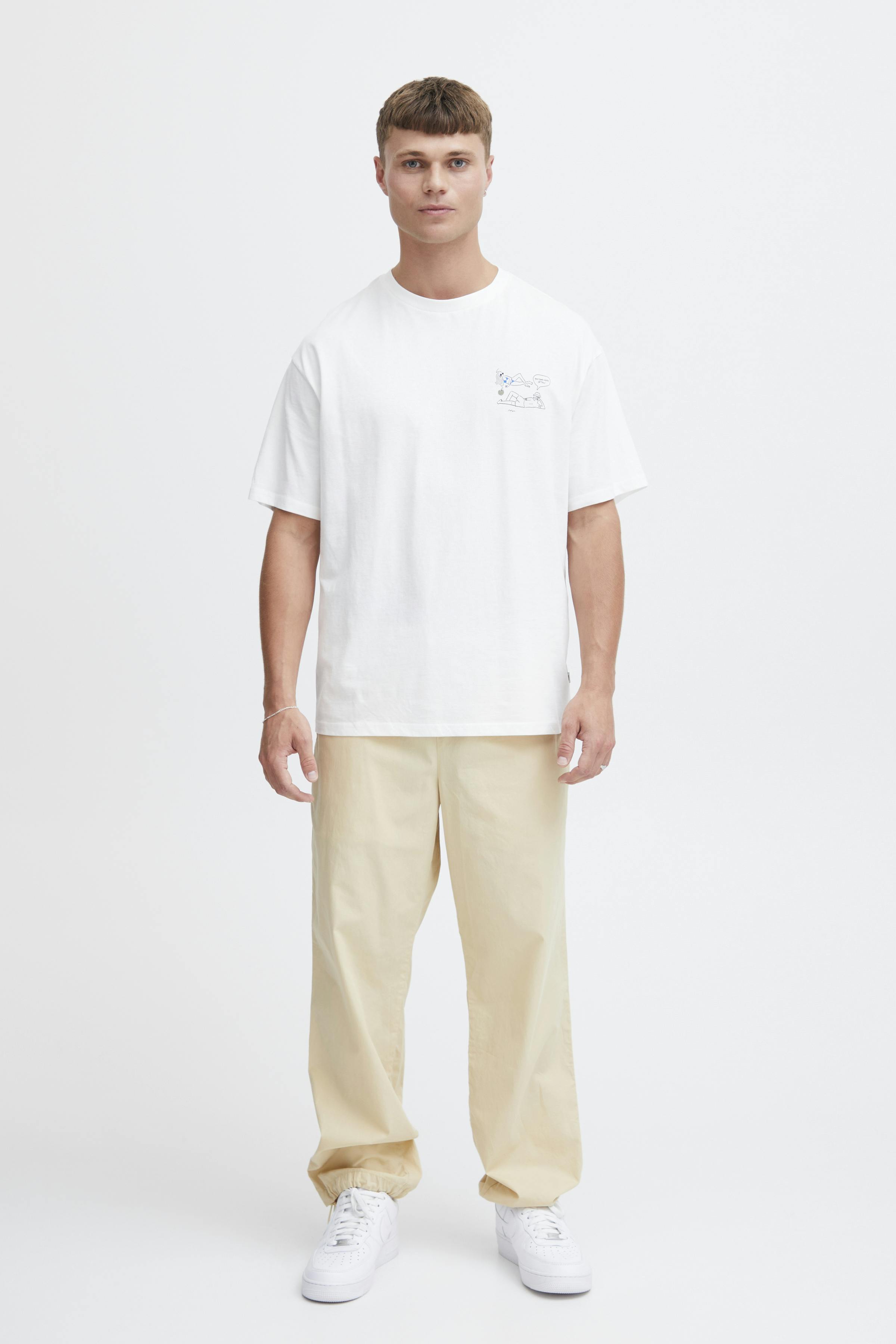 SDIhsan T-shirt LOOKBOOK FRONT 21108245-114201