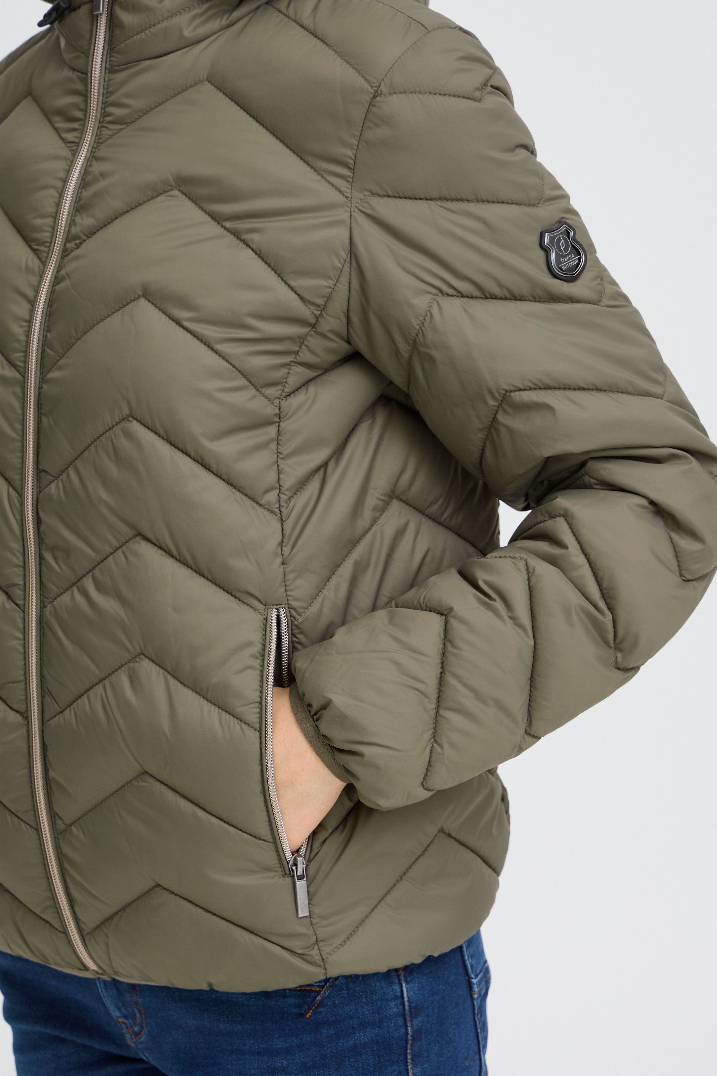 FRBAPADDING Ytterplagg LOOKBOOK DETAIL 20609336-180516