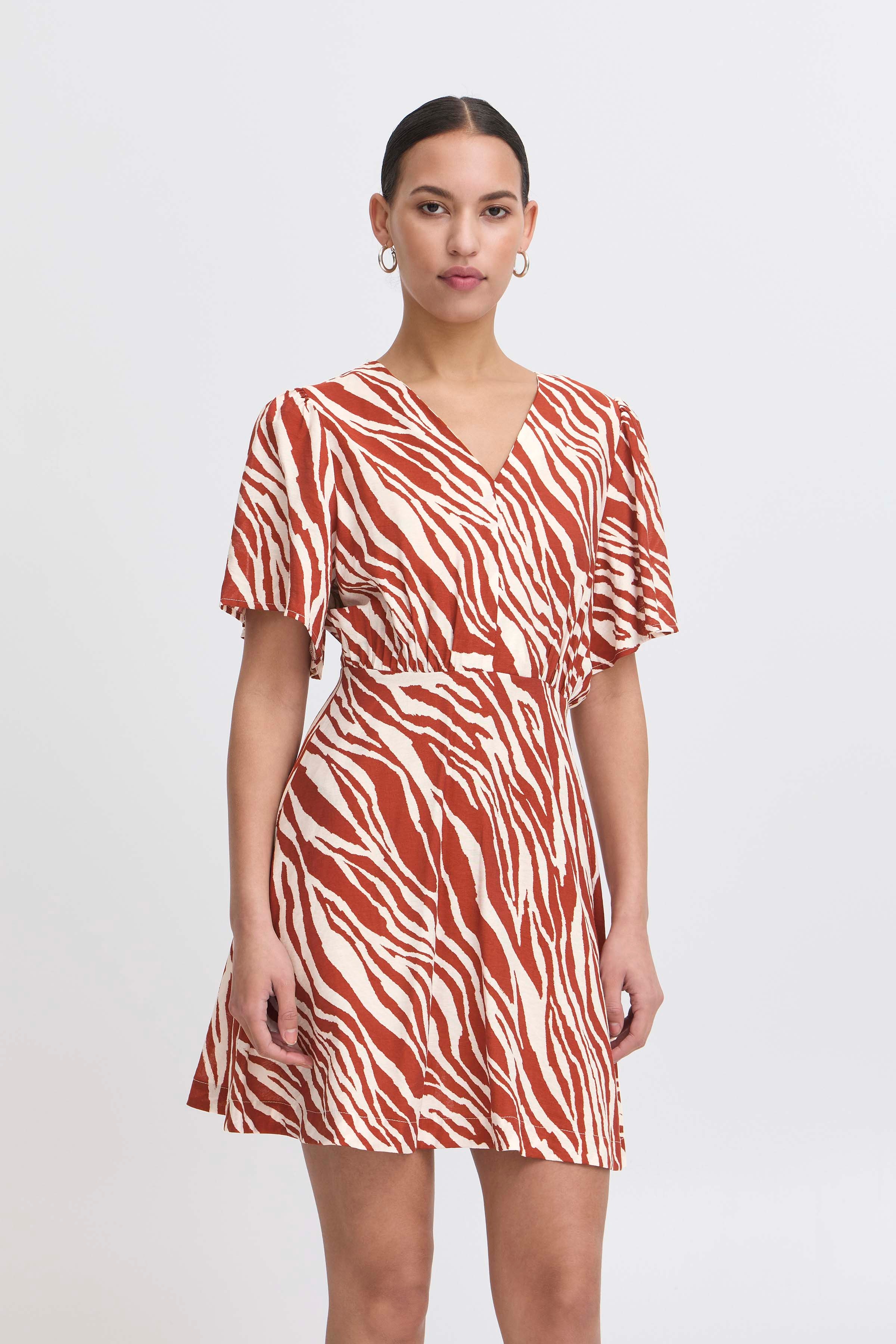 IHYARDEEN Kjole LOOKBOOK FRONT 20123376-204603