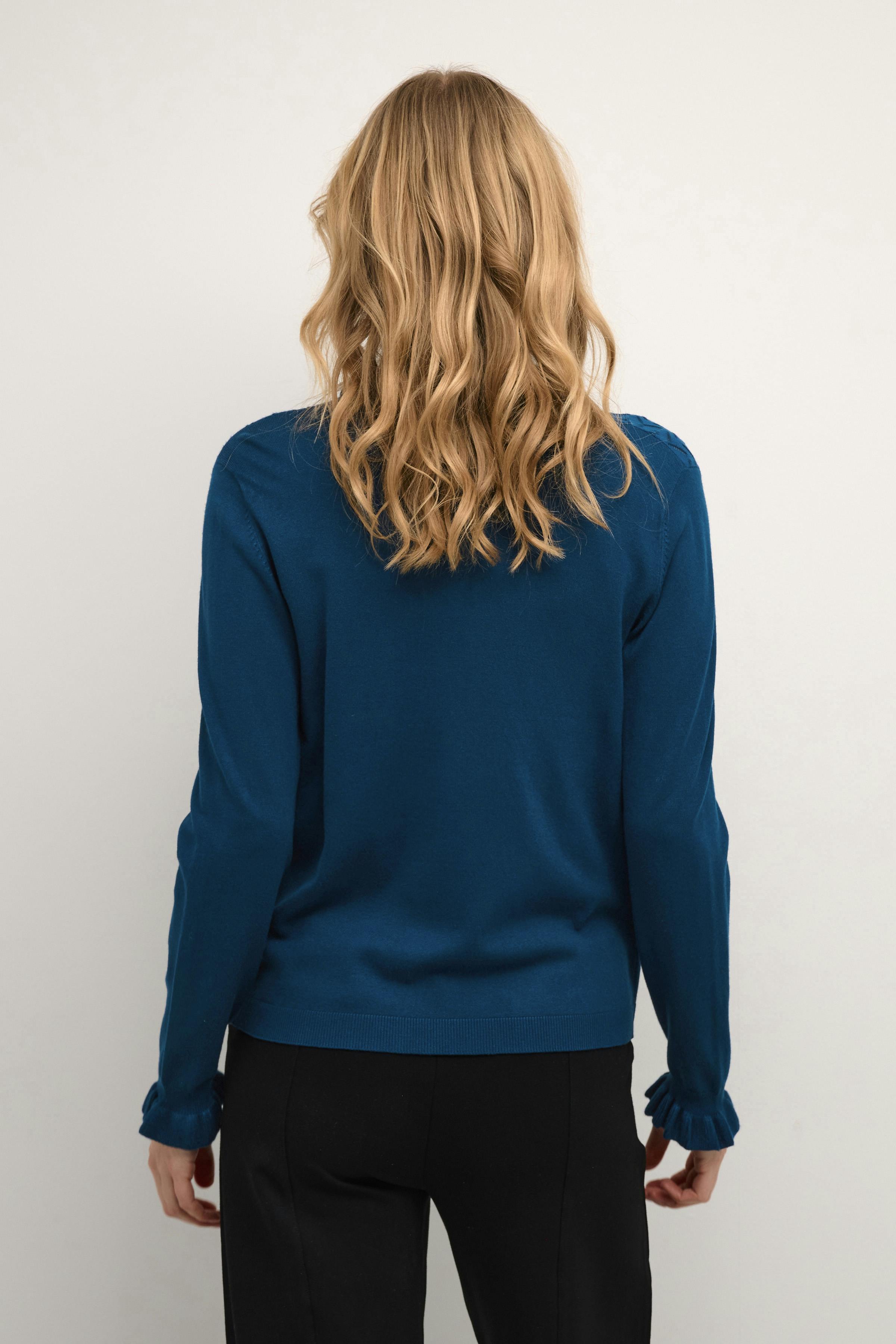 CRVillea Pullover LOOKBOOK BACK 10611897-194038