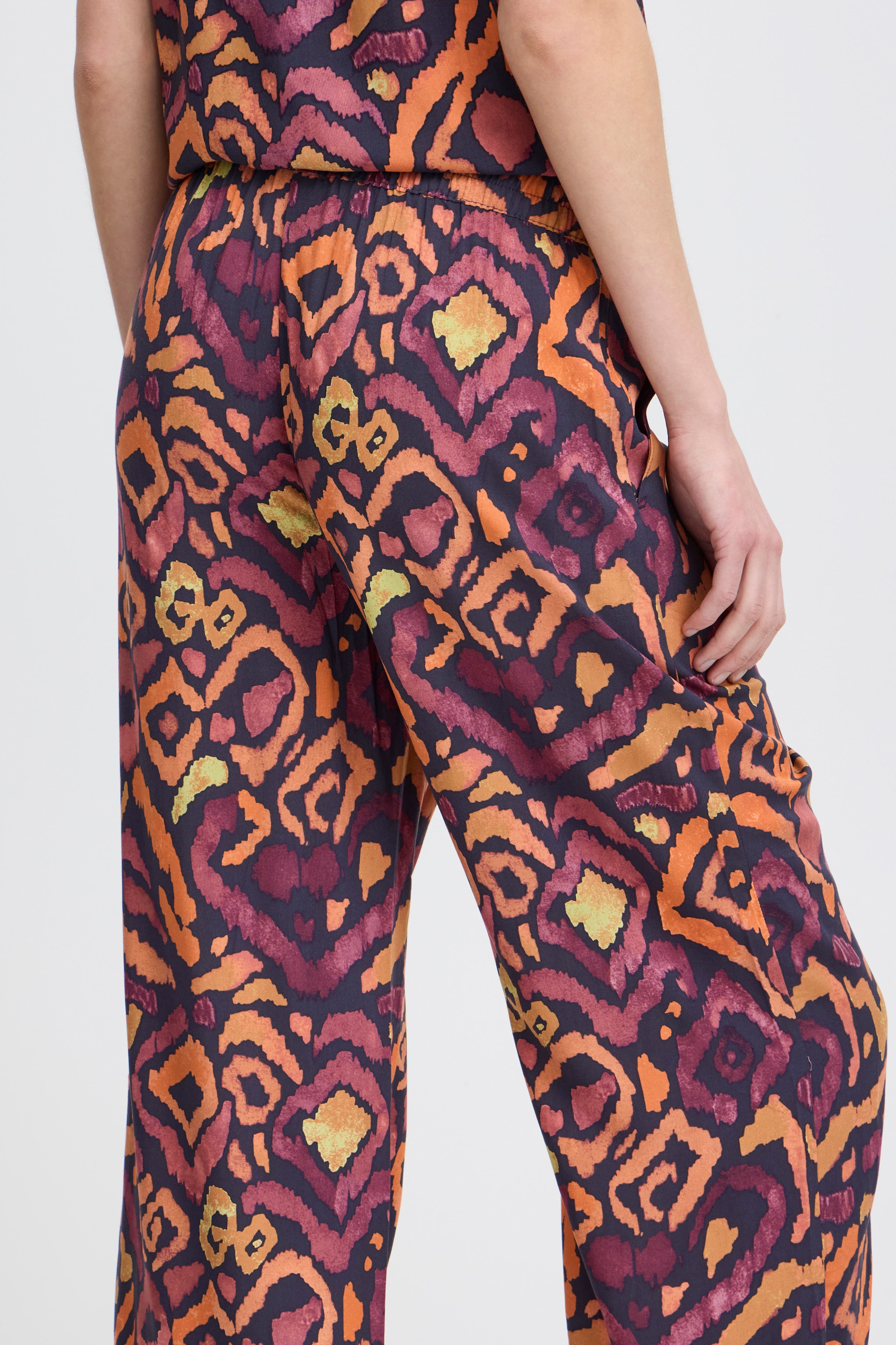 BYMMJOELLA Trousers LOOKBOOK DETAIL 20811296-202953