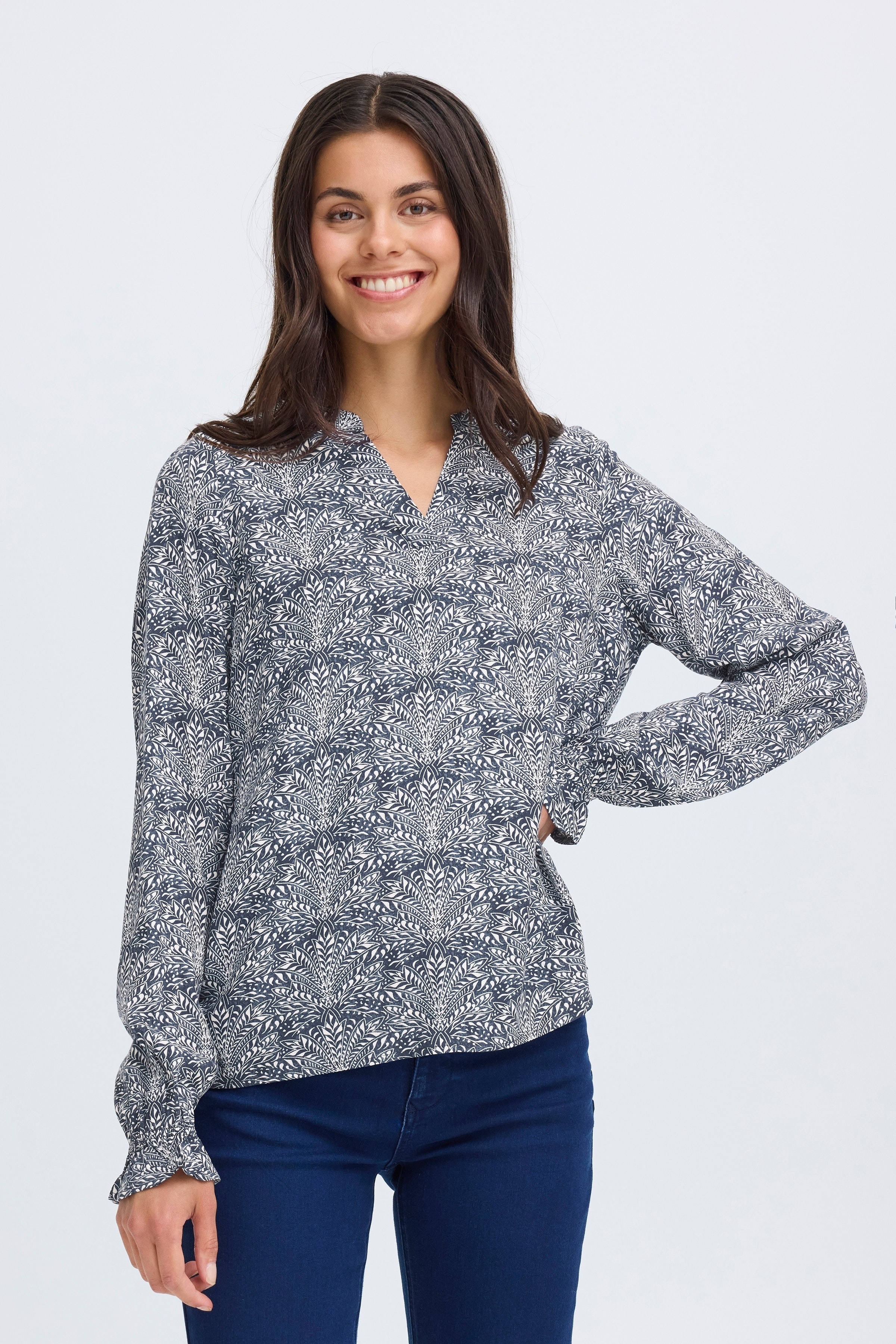 FRFLOWY Bluse LOOKBOOK FRONT 20614106-205359
