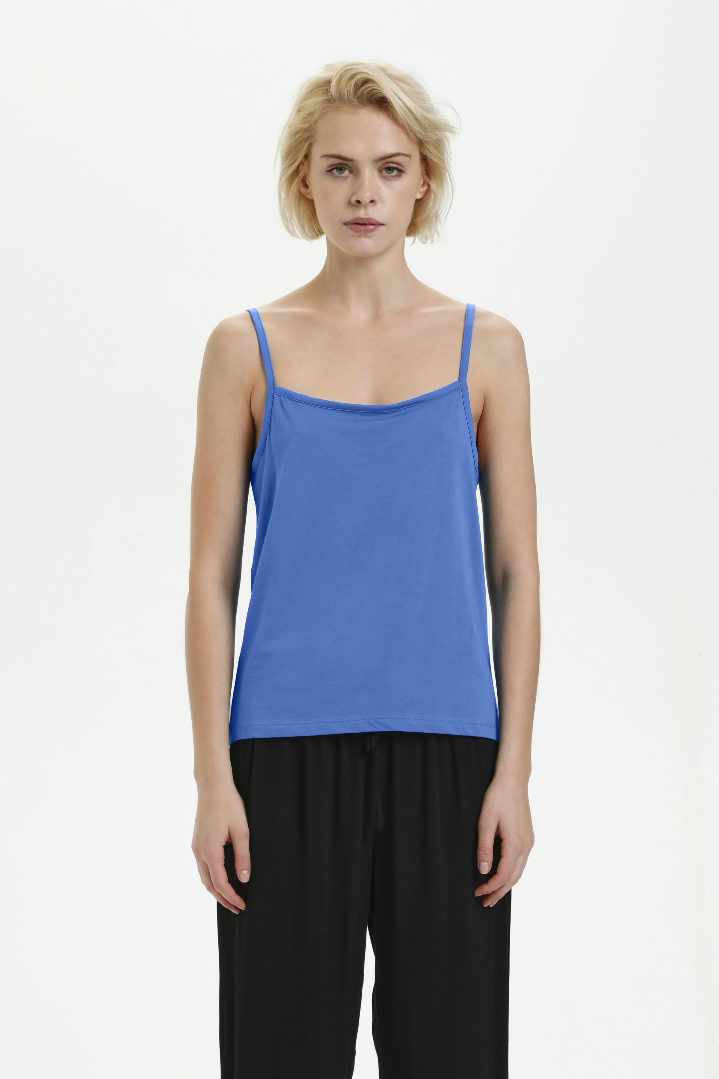 DoveKB Top LOOKBOOK FRONT 10103986-184045