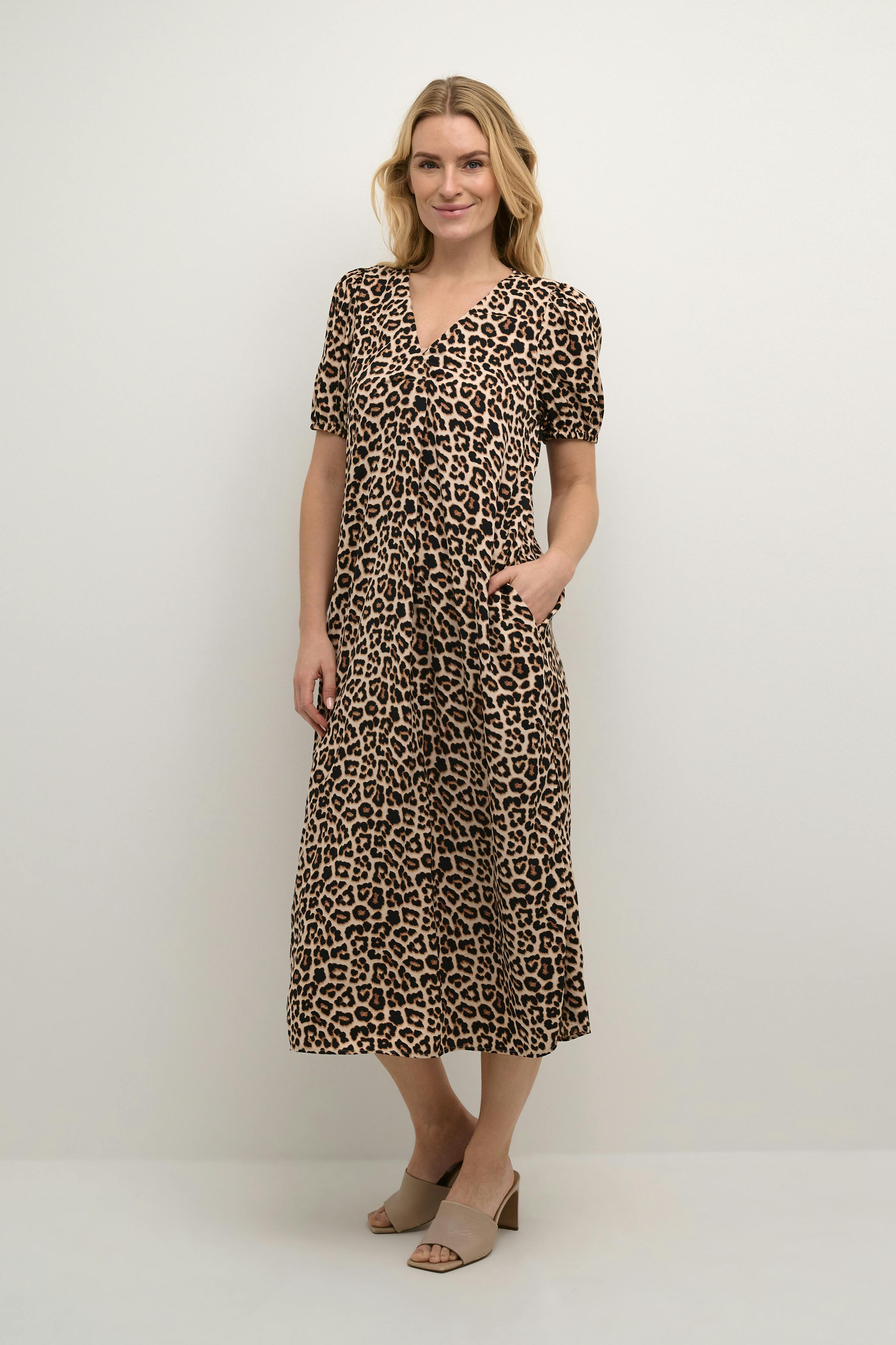 CUbesti Leopard dress LOOKBOOK FRONT 50110828-106249