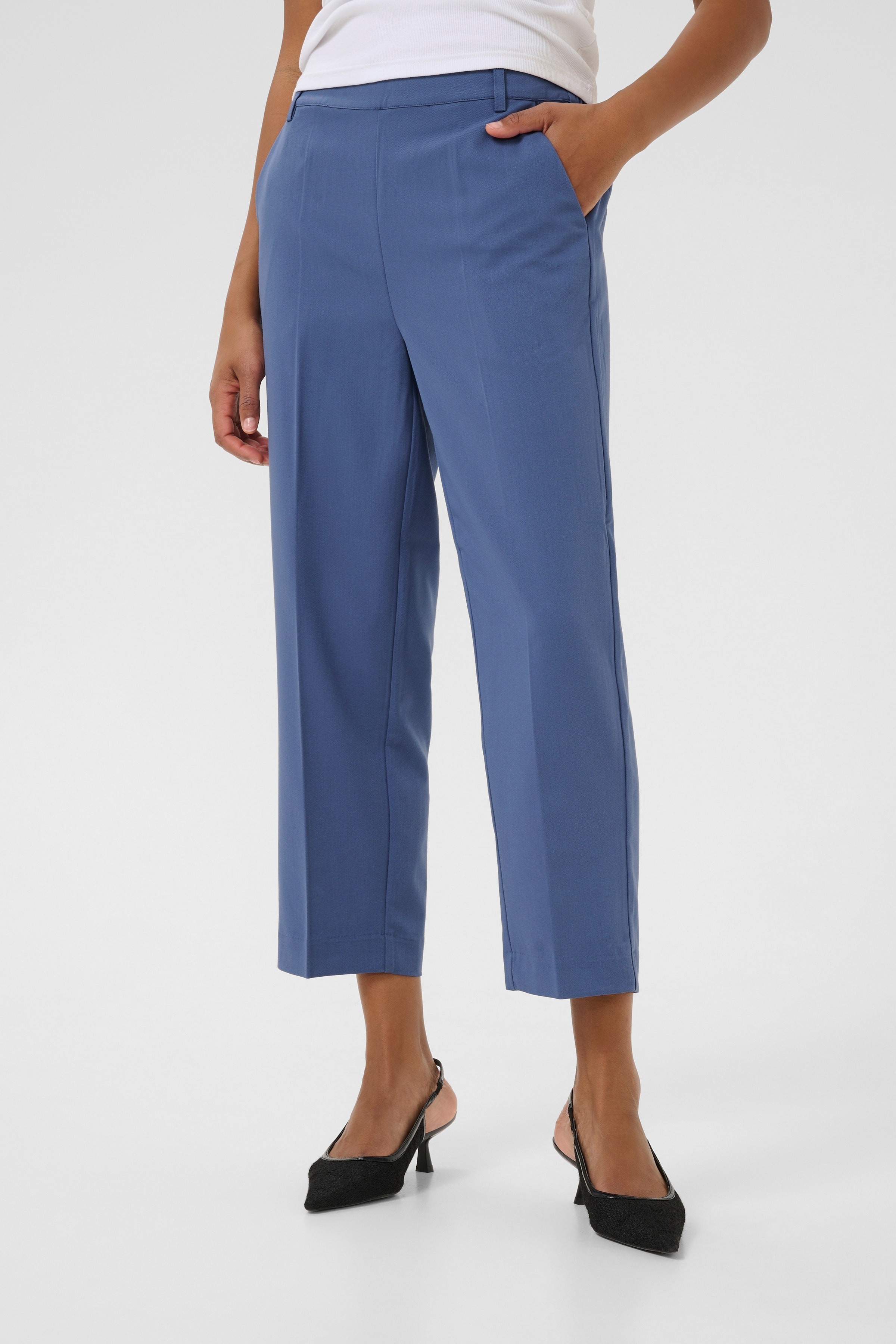 KAsakura Trousers LOOKBOOK FRONT 10506127-193928