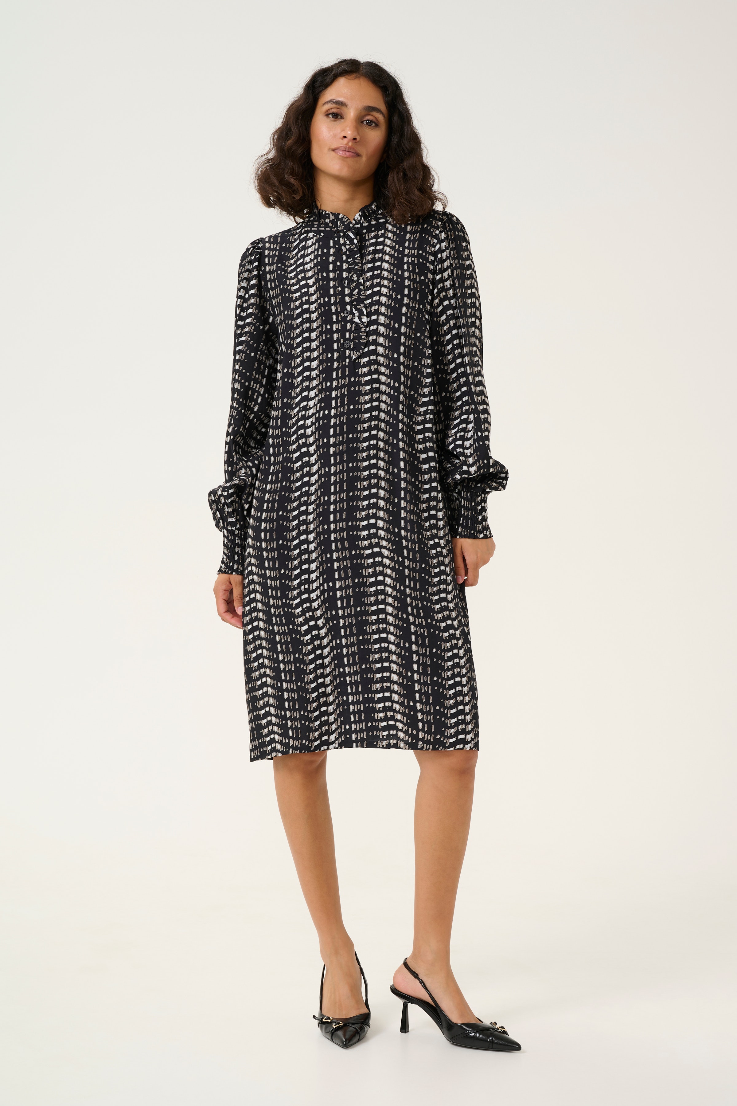 KAalice Kjole LOOKBOOK FRONT 10509404-106972