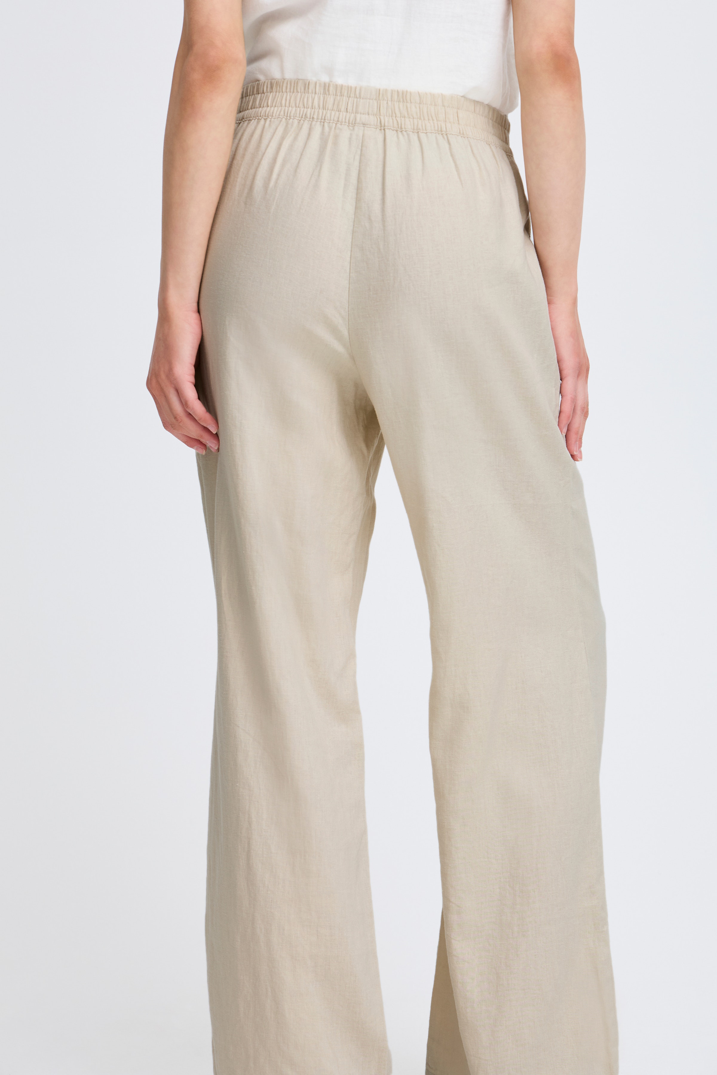 BYFALAKKA Hose LOOKBOOK DETAIL 20814563-135304