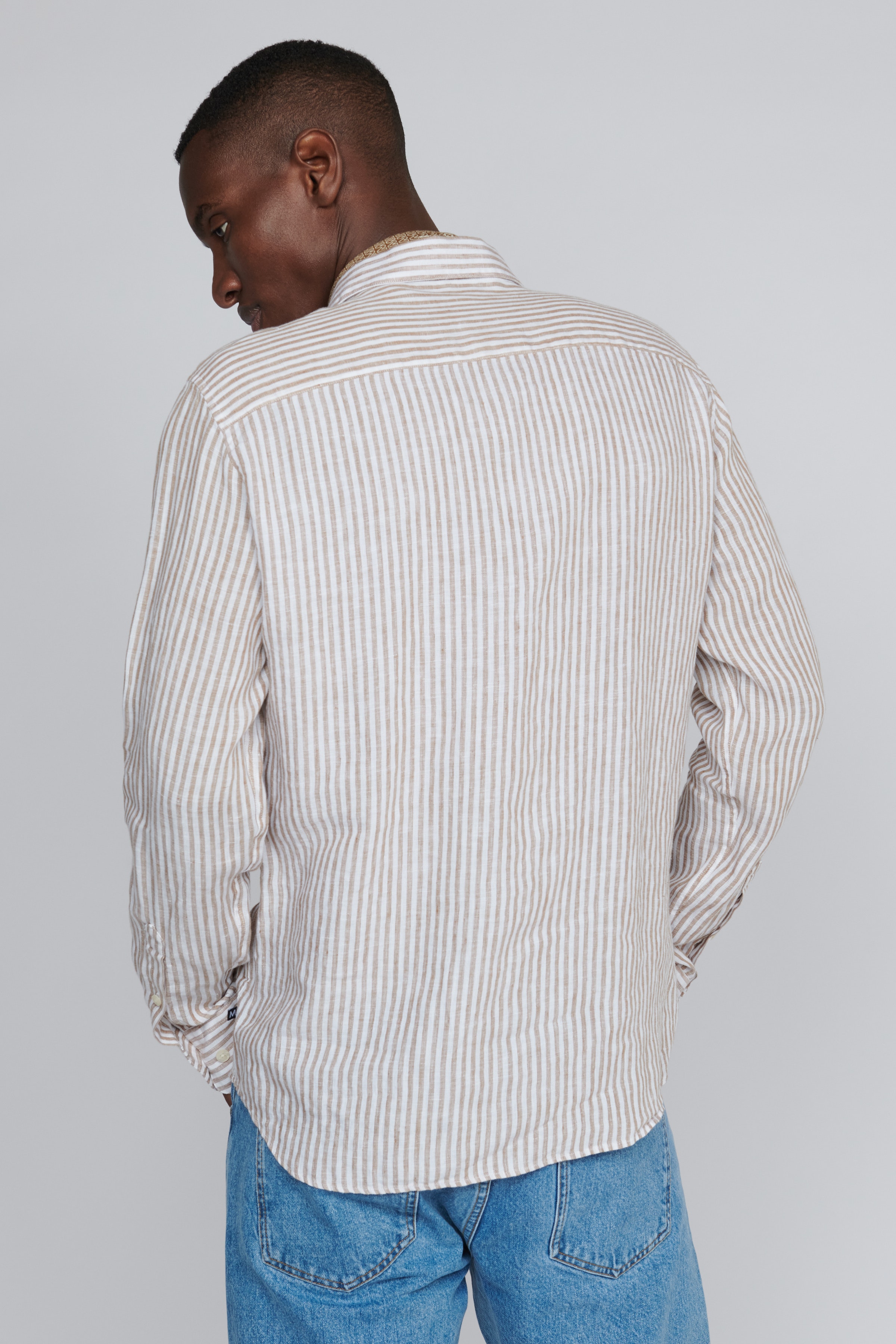 MAmarc Linen Shirt LOOKBOOK BACK 30207239-181018