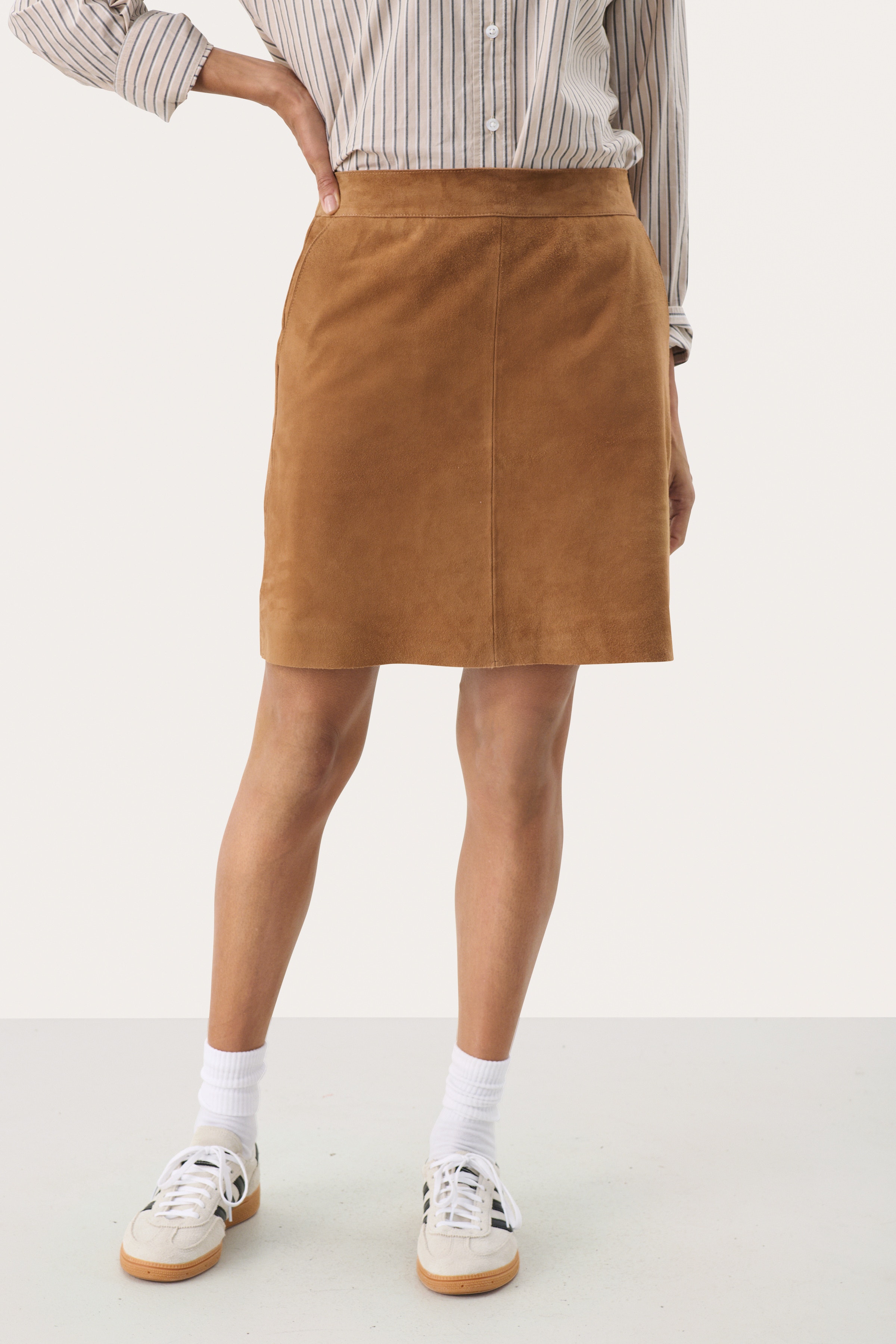 LingsaPW Rock LOOKBOOK FRONT 30309351-181029