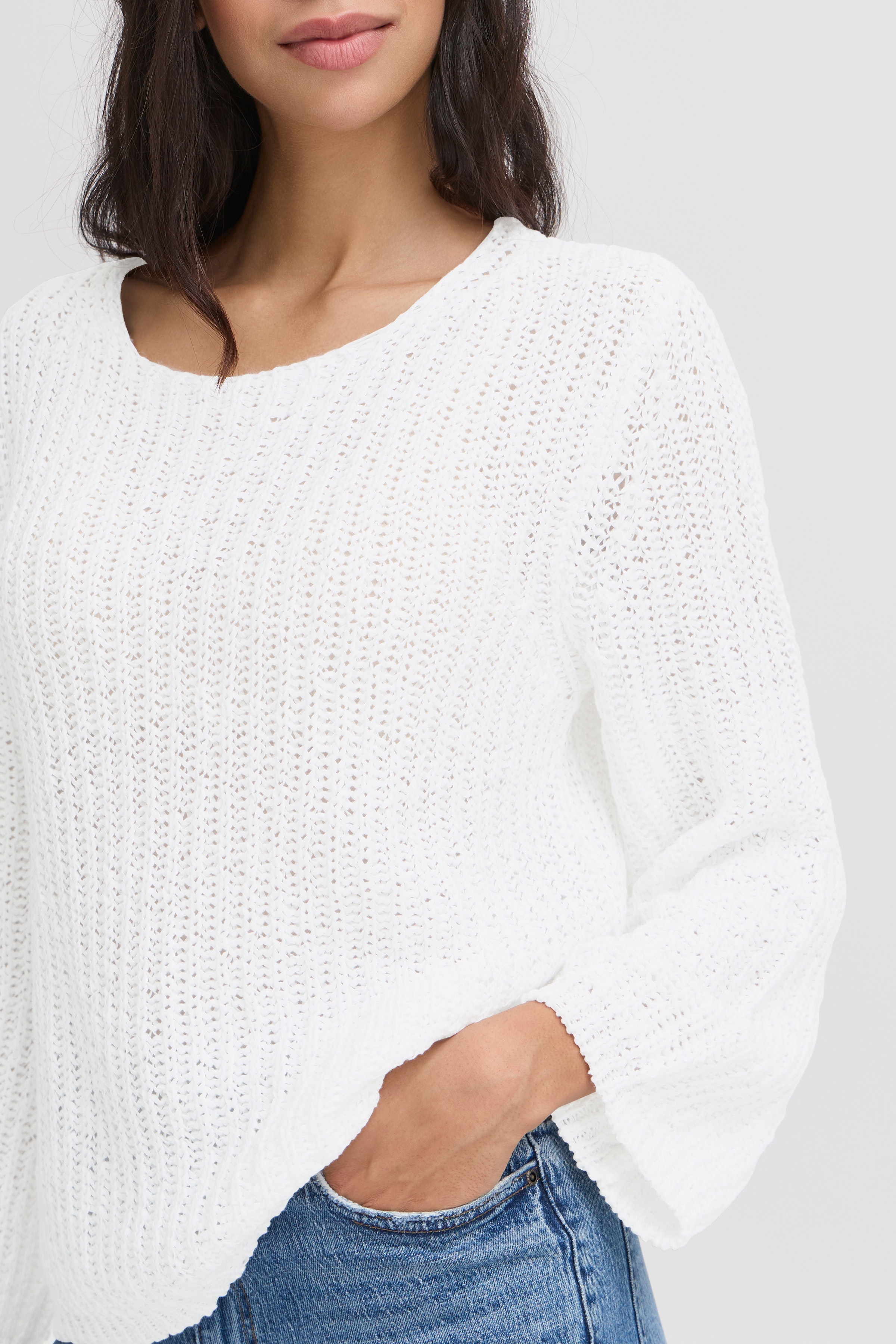 BYMARA Pullover LOOKBOOK DETAIL 20814946-110601