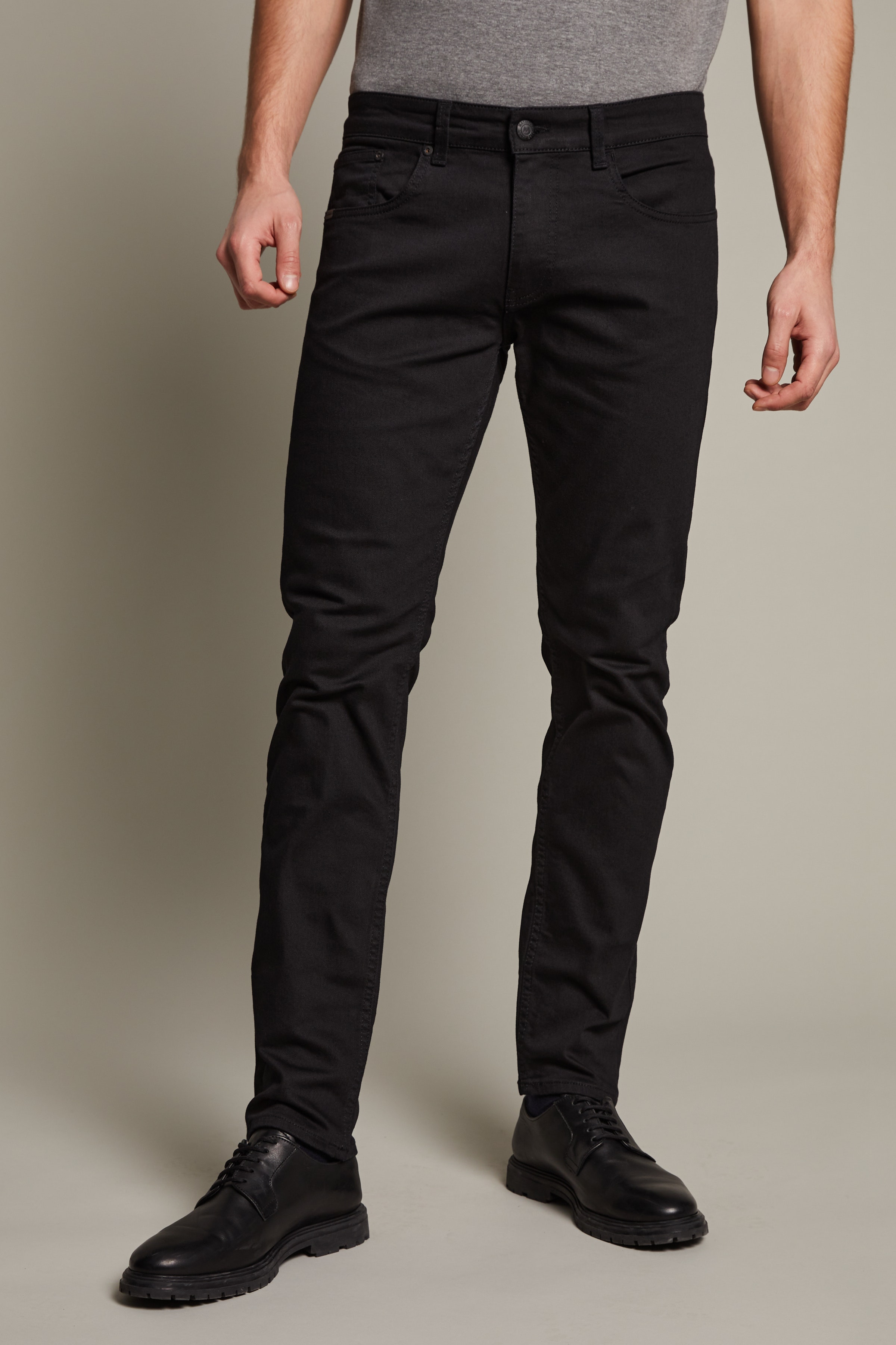 Priston Jeans LOOKBOOK FRONT 30203897-20050