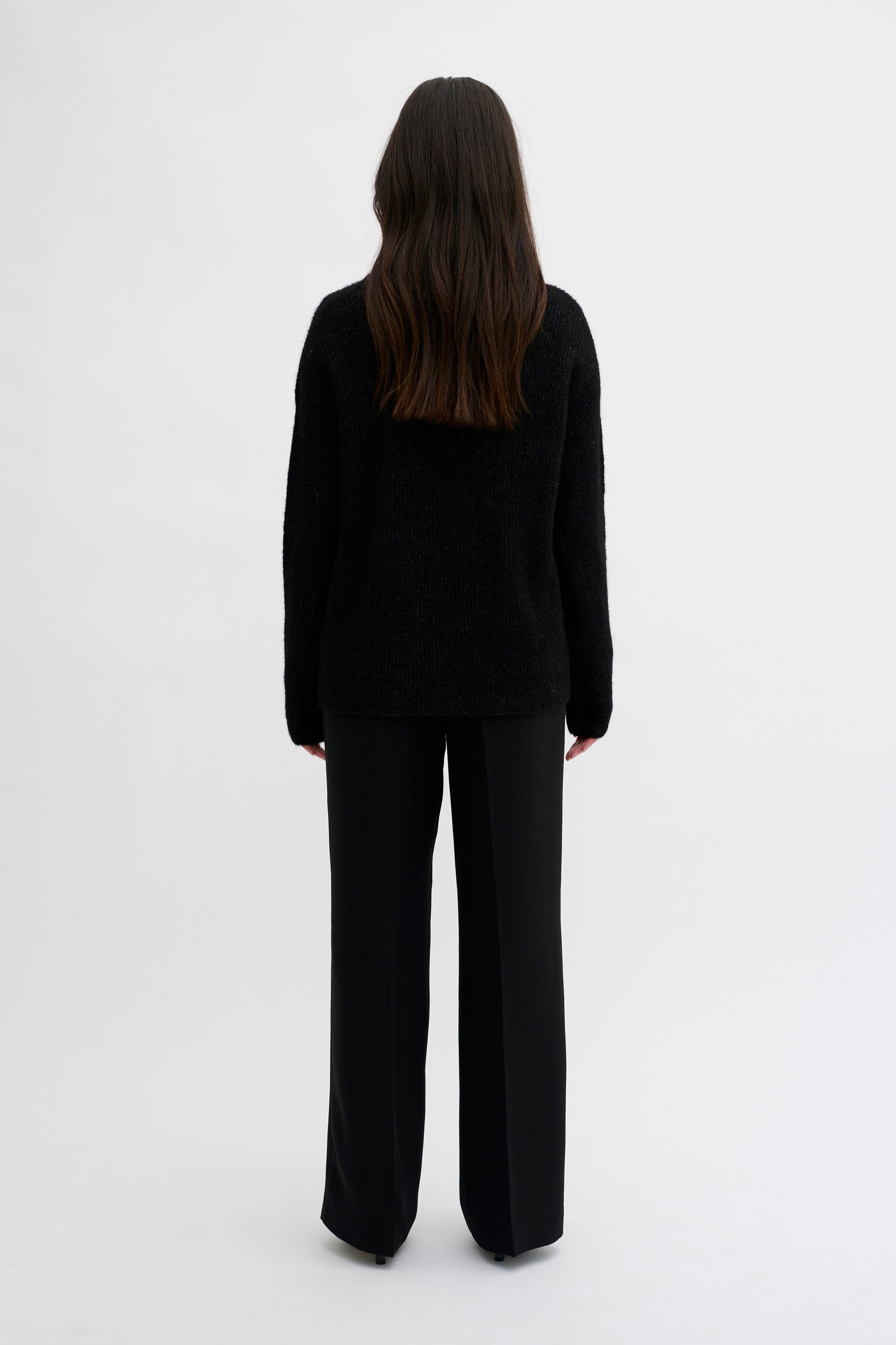 05 Pullover LOOKBOOK BACK 10703603-100675