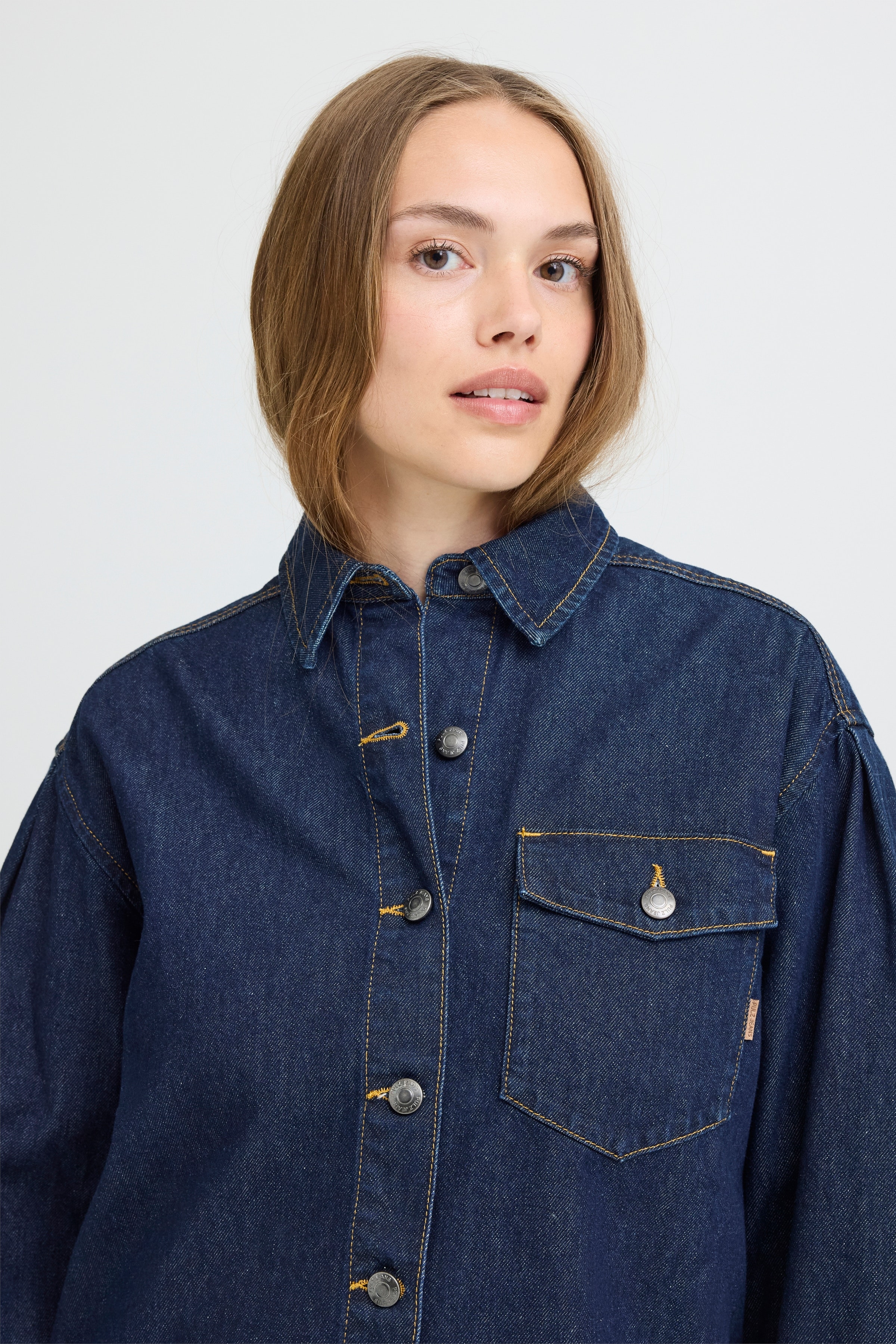 PZLIRA Skjorte LOOKBOOK DETAIL 50209033-200002